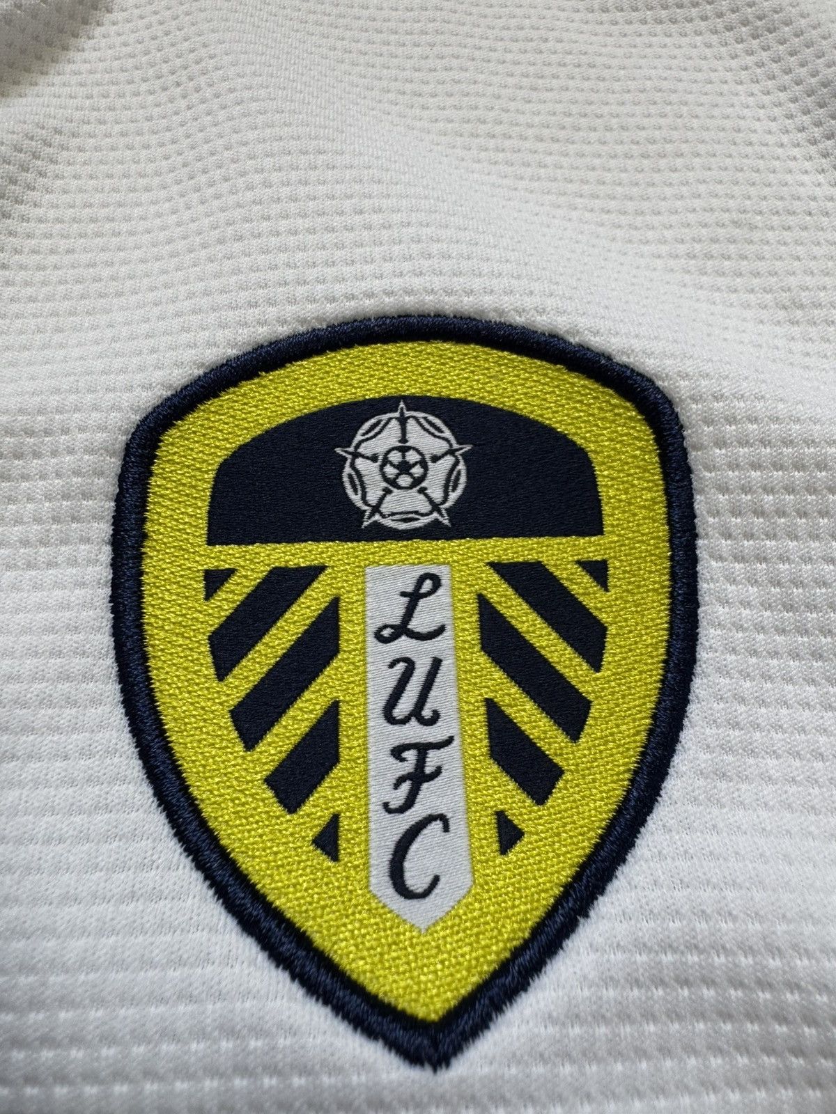 Adidas Adidas Leeds United 2021/22 Soccer Jersey Size US S / EU 44-46 / 1 - 4 Thumbnail