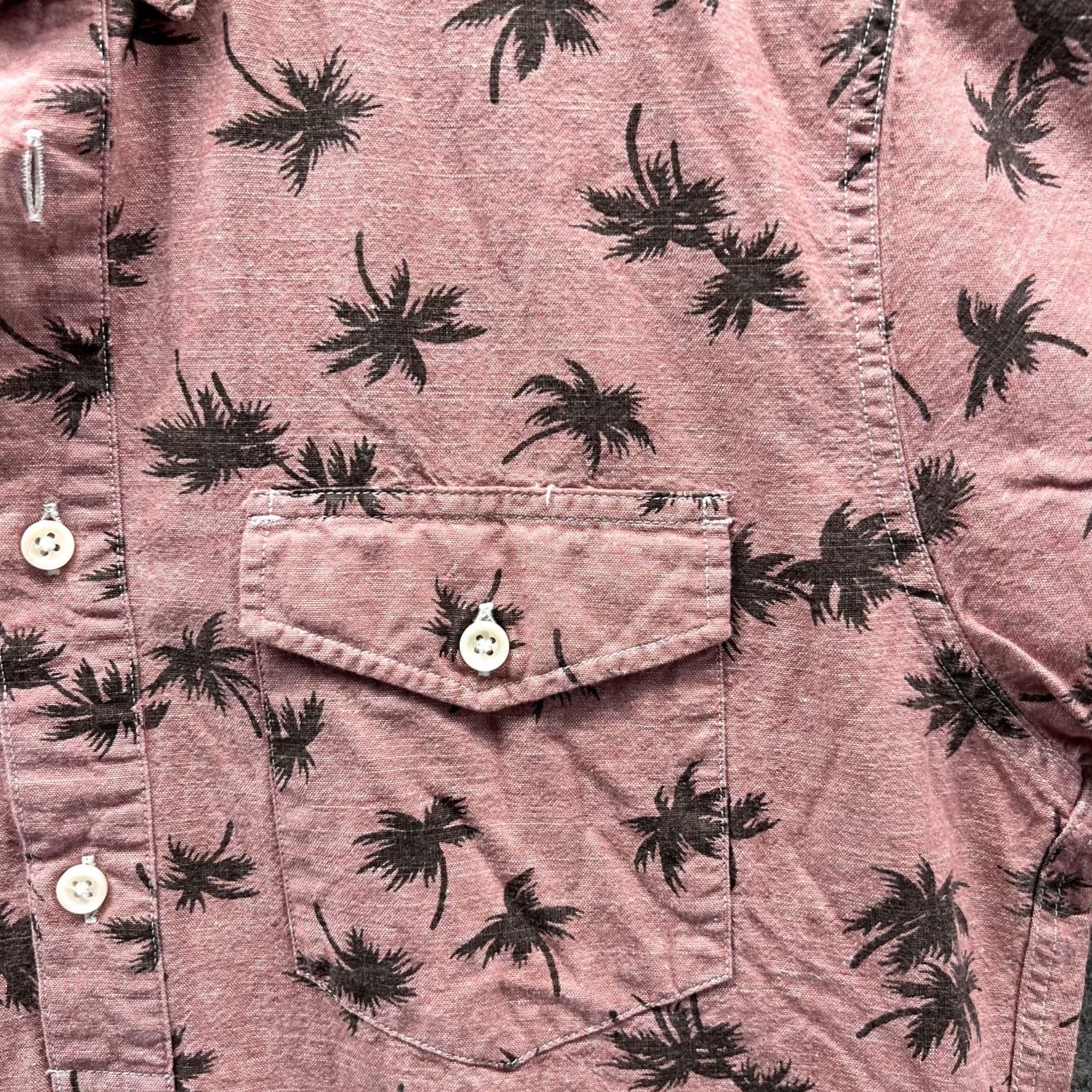 J.Crew J.CREW Shirt Men Small Pink Black Floral All Seasons Short Sleeve Button-Up 40 in Chest Mens Regular Spring Summer Winter N/A Size US S / EU 44-46 / 1 - 4 Thumbnail