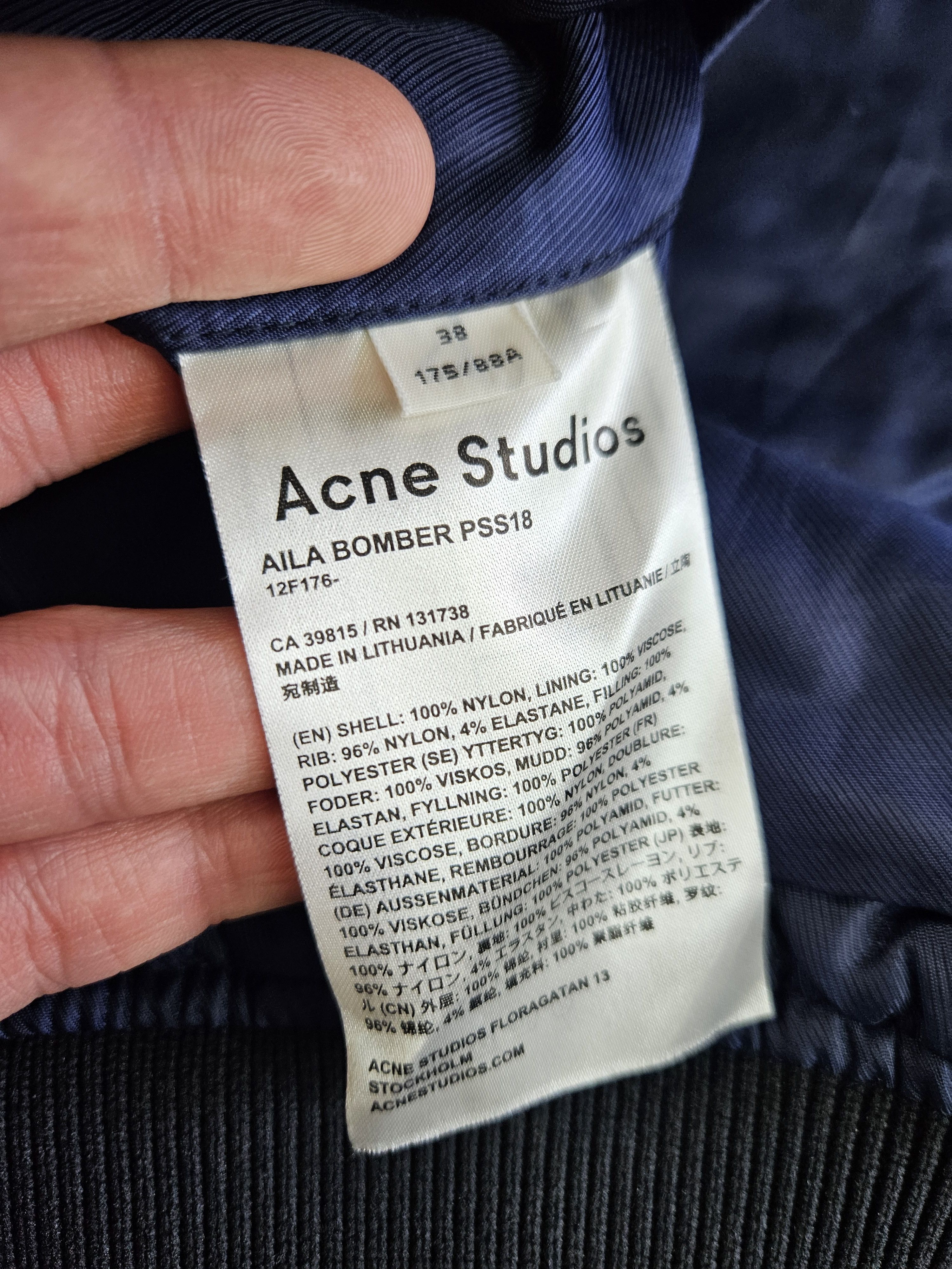 Acne Studios Acne Studio short bomber jacket black Size US S / EU 44-46 / 1 - 5 Thumbnail