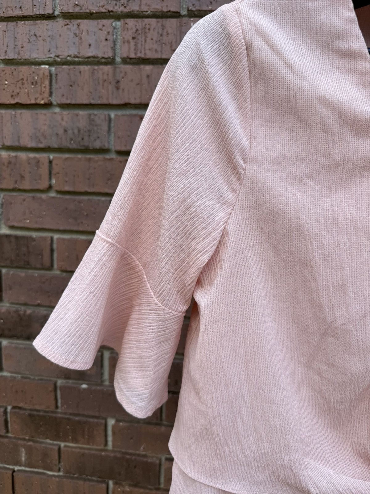 Other Entro Blouse Knotted Front Tie Blush Pale Pink Bell Sleeve Size S / US 4 / IT 40 - 3 Thumbnail