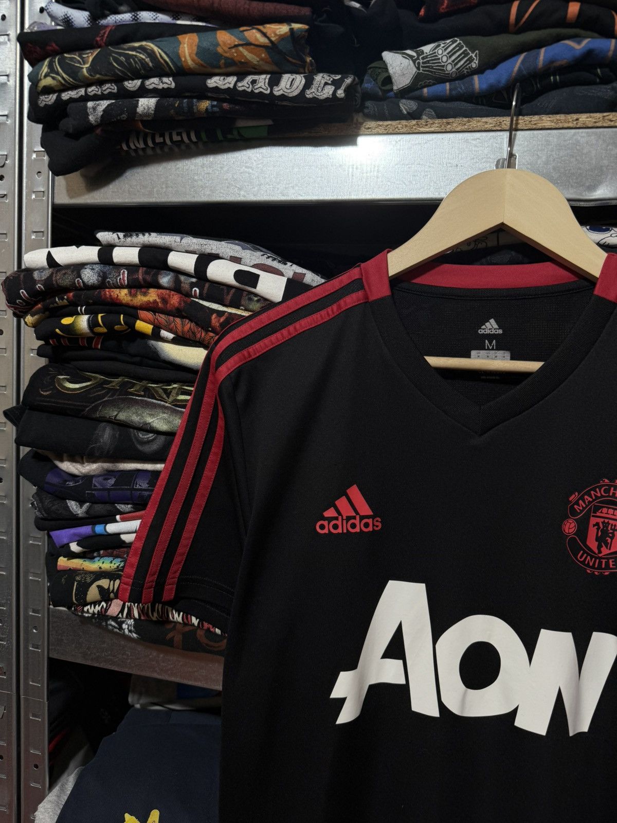 Adidas Adidas Manchester United 2018 2019 Training Soccer Jersey Size US M / EU 48-50 / 2 - 3 Thumbnail