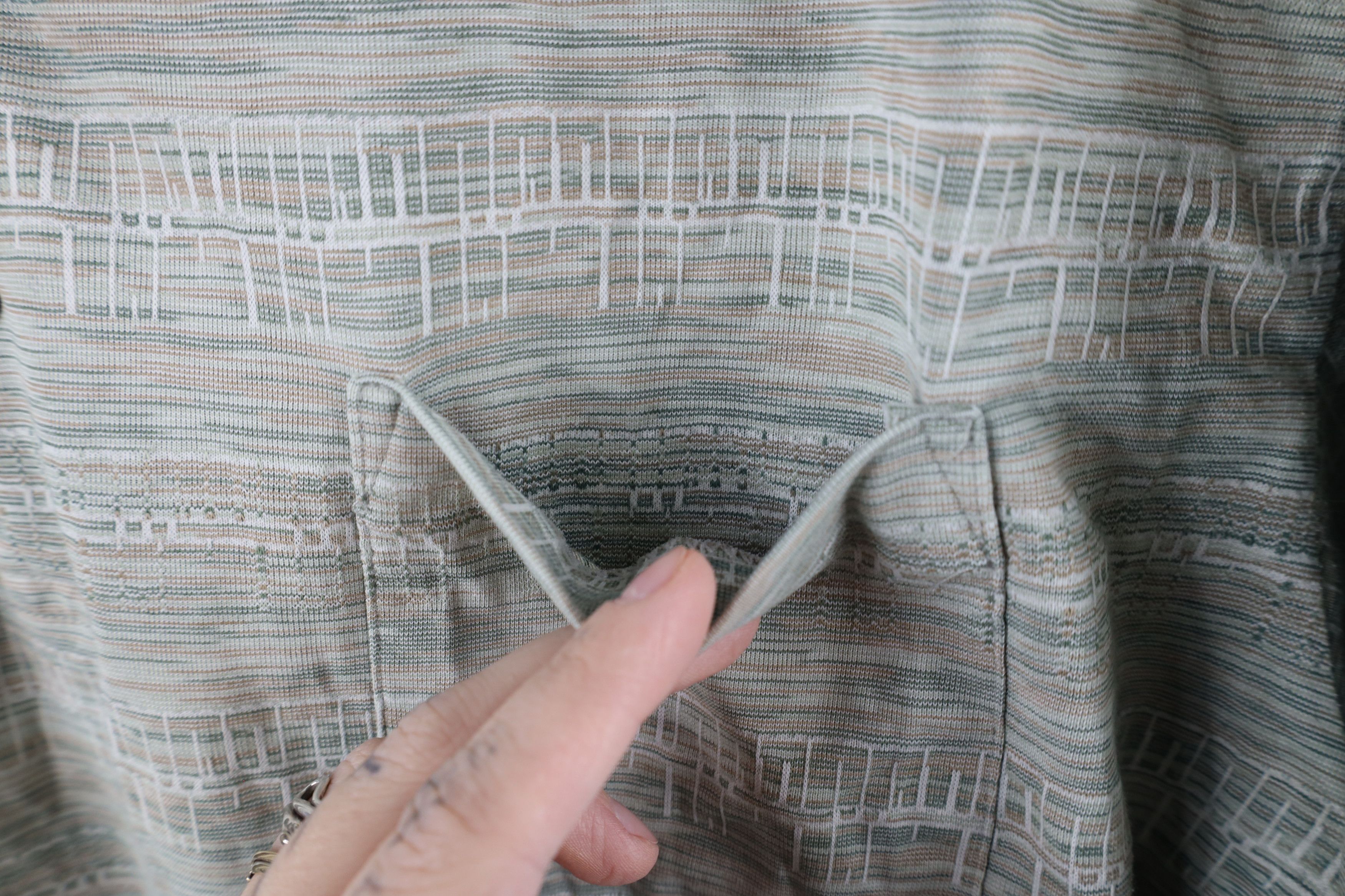 Vintage Vintage 90s Streetwear Striped Knit Collared Golf Polo Shirt Size US L / EU 52-54 / 3 - 4 Thumbnail