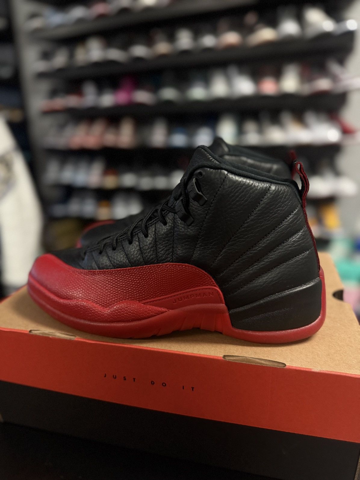 Jordan Brand × Nike Jordan 12 Flu Game Size 10.5 (2025) Brand New Size US 10.5 / EU 43-44 - 5 Thumbnail