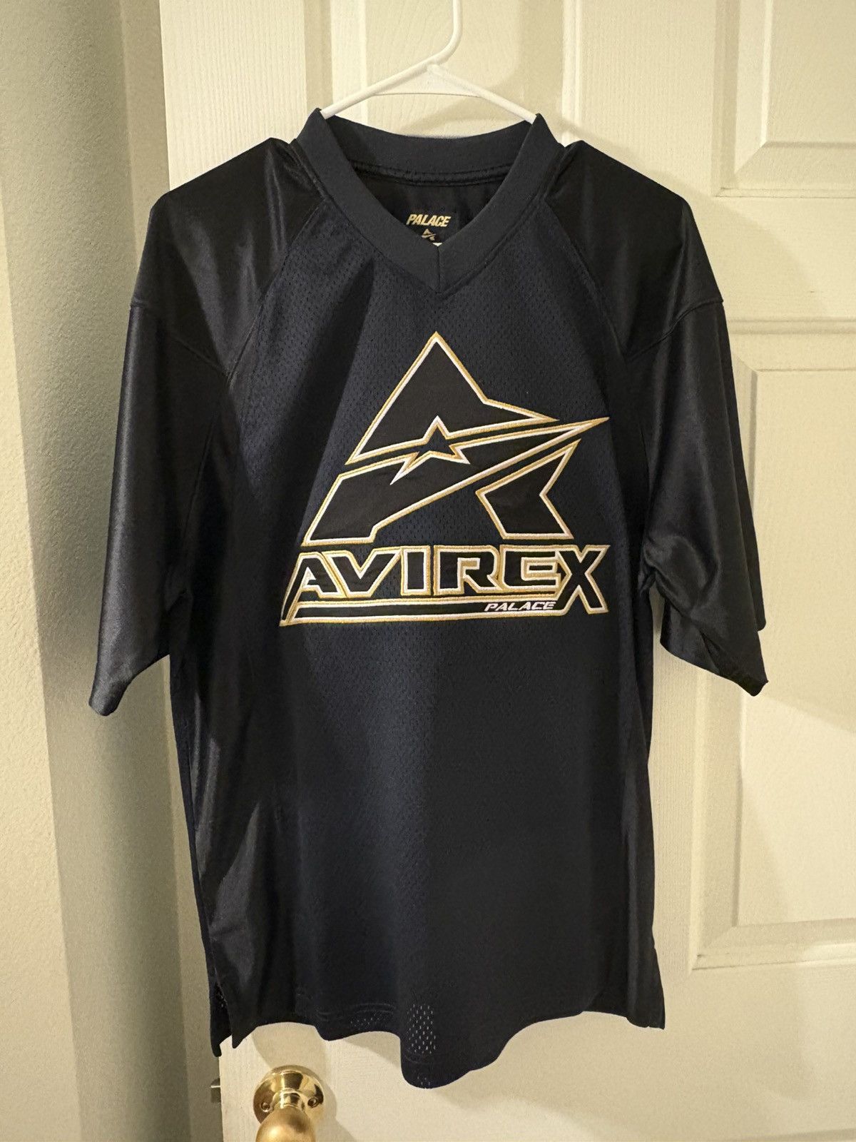 日本全国送料無料商品人気ランキング Palace Palace Grailed | 2XL Size Black Jersey Mesh OM トップス