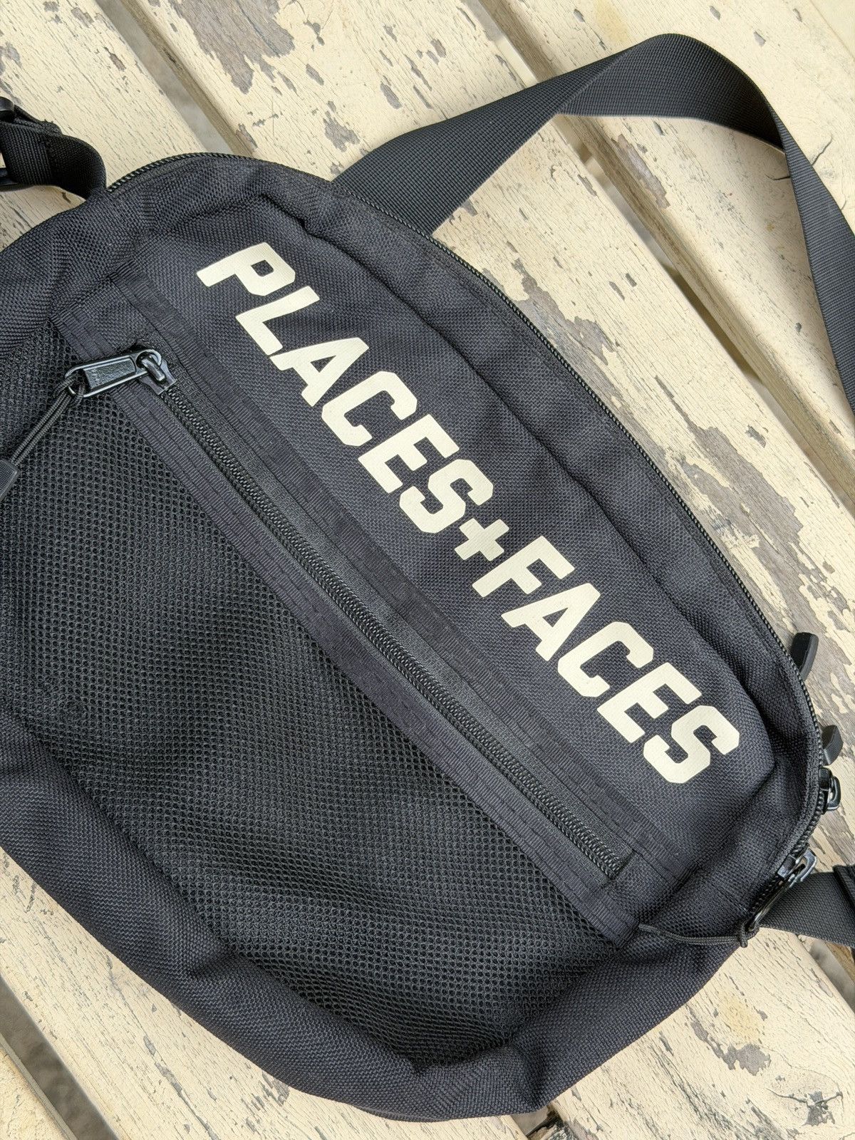 Places + Faces Places + Faces Shoulder Bag Size ONE SIZE - 3 Thumbnail