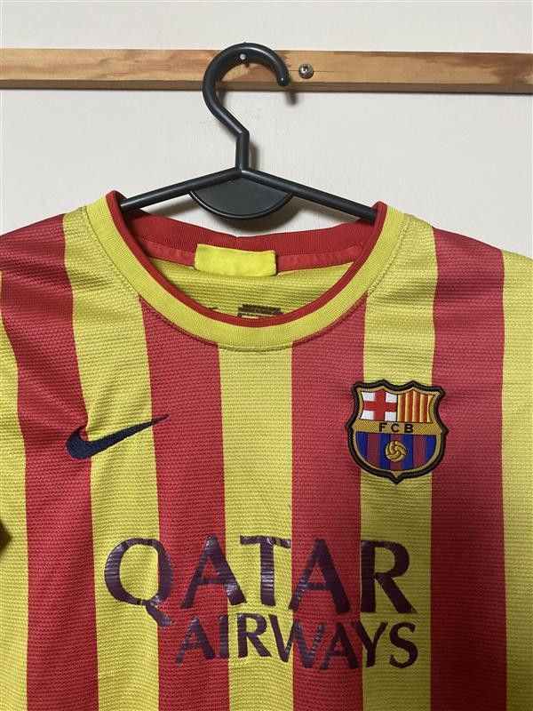 Nike F.C. BARCELONA 2013 - 2014 - Nike - kids - UNIQUE Size US XXS / EU 40 - 3 Thumbnail