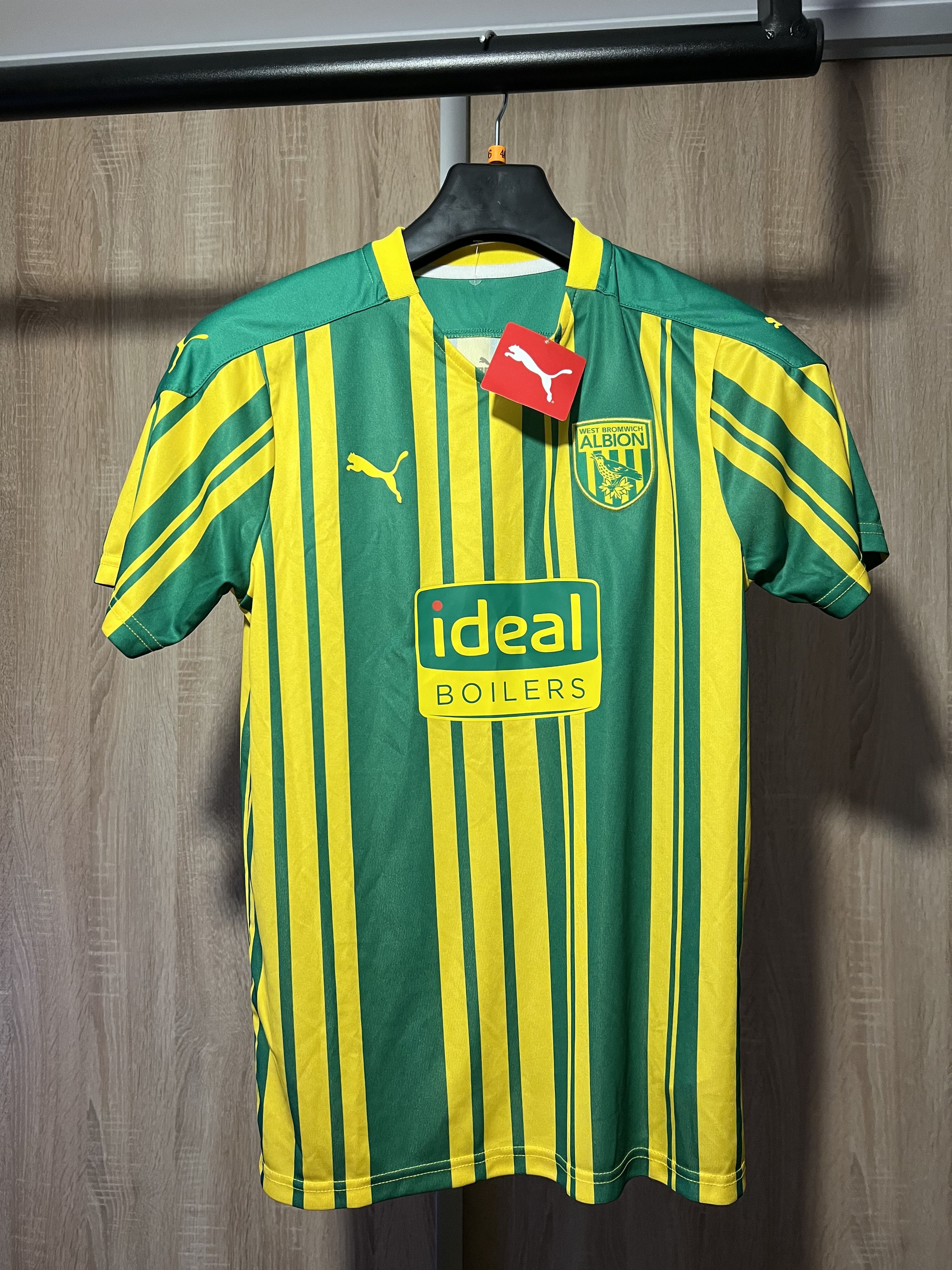 Puma × Vintage West Bromwich Albion jersey 2018 2019 Size US S / EU 44-46 / 1 - 1 Thumbnail