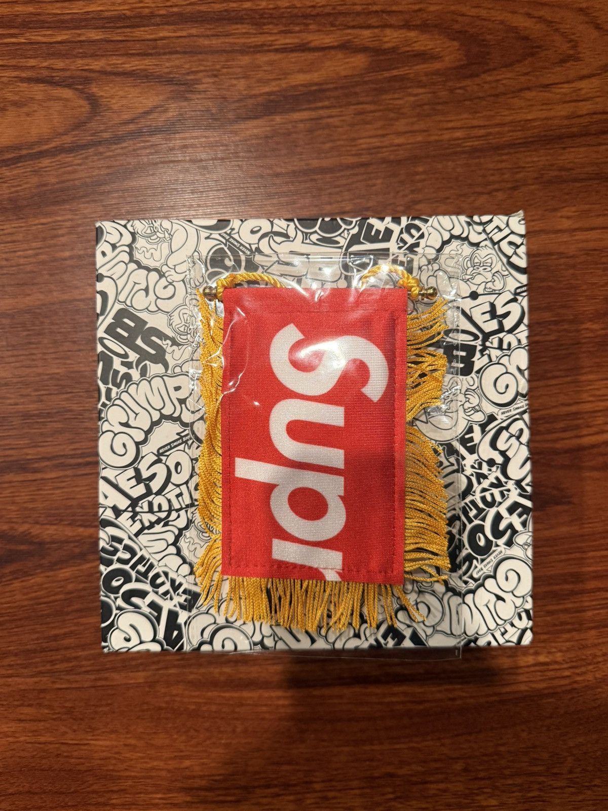 Supreme SS11 Supreme Ceramic Piggy Bank Dice | Grailed