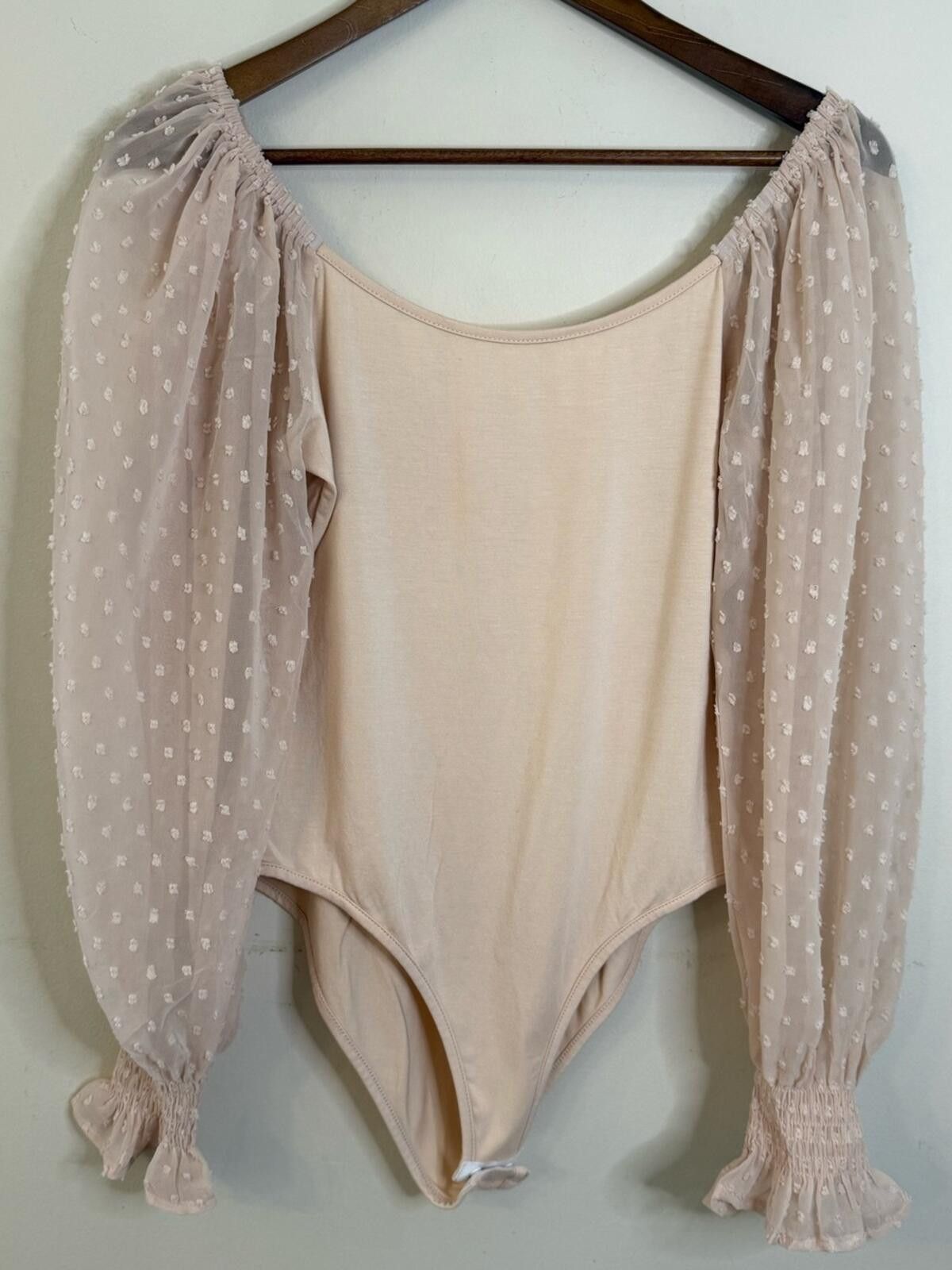 Zeagoo Zeagoo body suit sheer Swiss dot long sleeves SZ M Size M / US 6-8 / IT 42-44 - 1 Thumbnail
