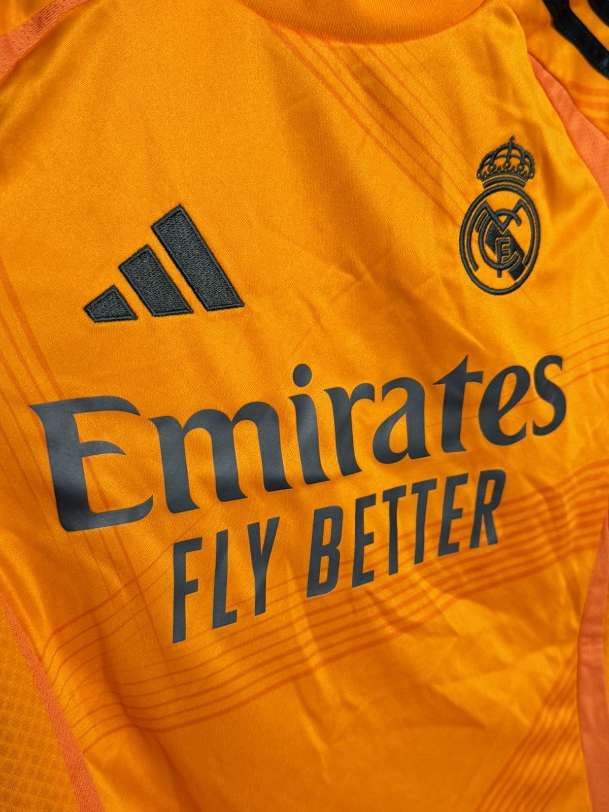 Adidas KIDS New Real Madrid 24/25 Away Bellingham Football Jersey Size US XS / EU 42 / 0 - 4 Thumbnail