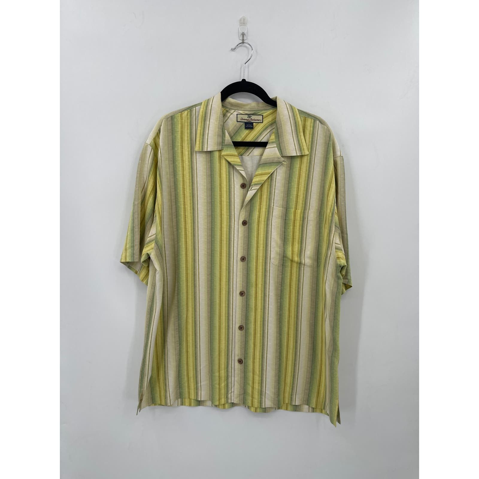 Tommy Bahama Tommy Bahama Short Sleeve Hawaiian Shirt 100% Silk Large Size US L / EU 52-54 / 3 - 1 Thumbnail