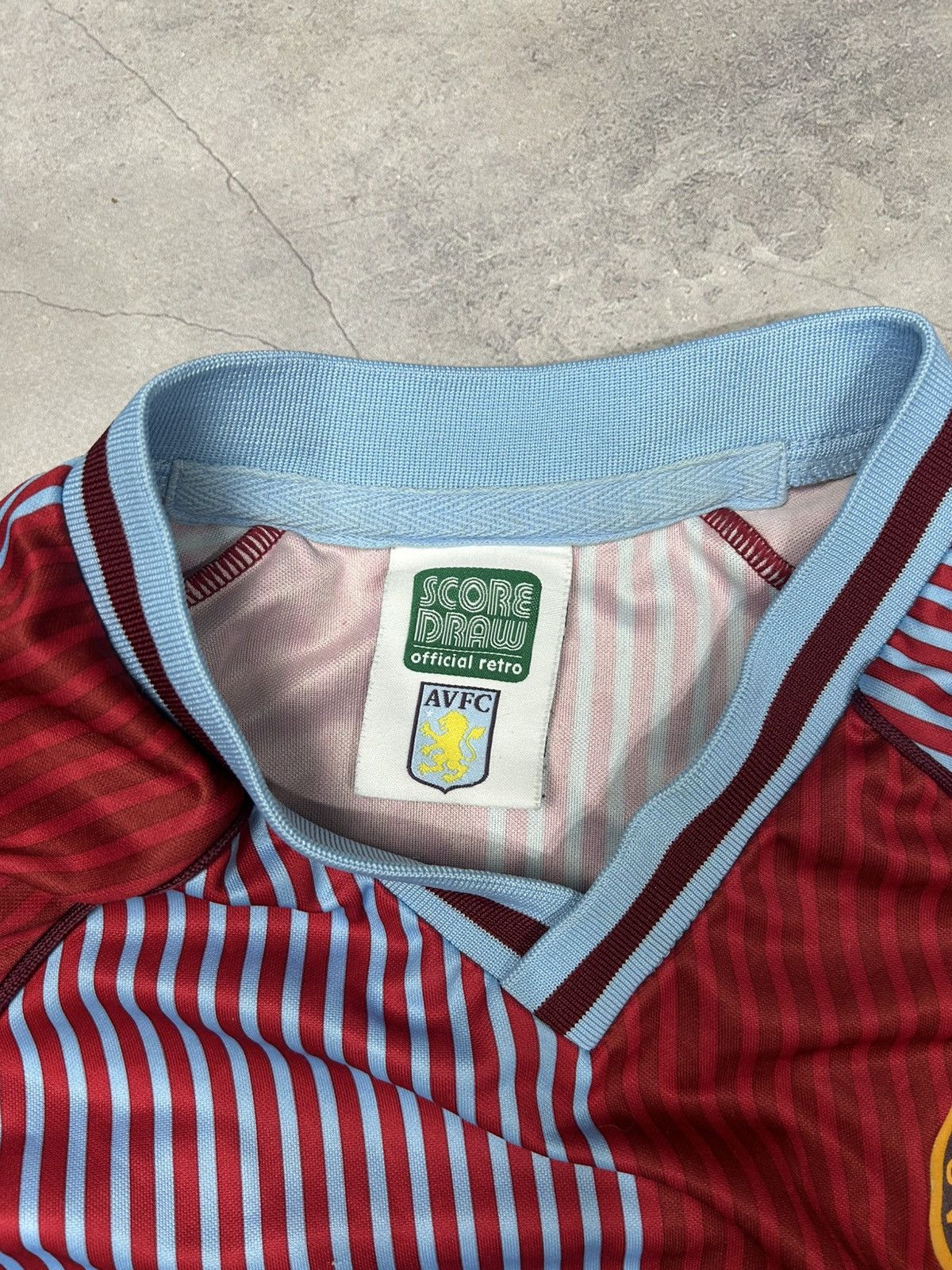 Vintage Rare Vintage Aston Villa soccer jersey Size US M / EU 48-50 / 2 - 8 Thumbnail
