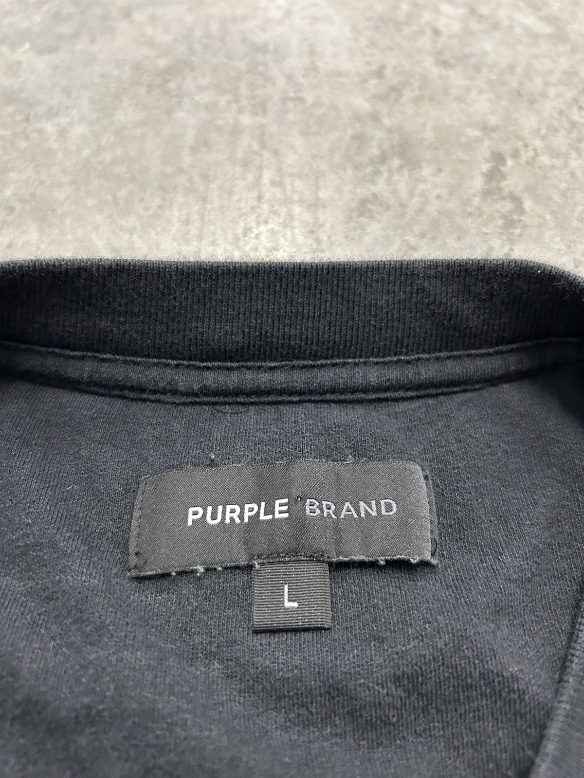 Purple Purple brand t shirt Size US L / EU 52-54 / 3 - 2 Thumbnail