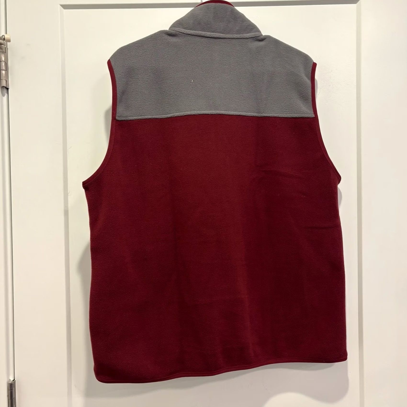 Brooks Brothers Brooks Brothers Mens XL Fleece Vest Burgundy Grey Full Zip Colorblock Mock Neck Size US XL / EU 56 / 4 - 3 Thumbnail