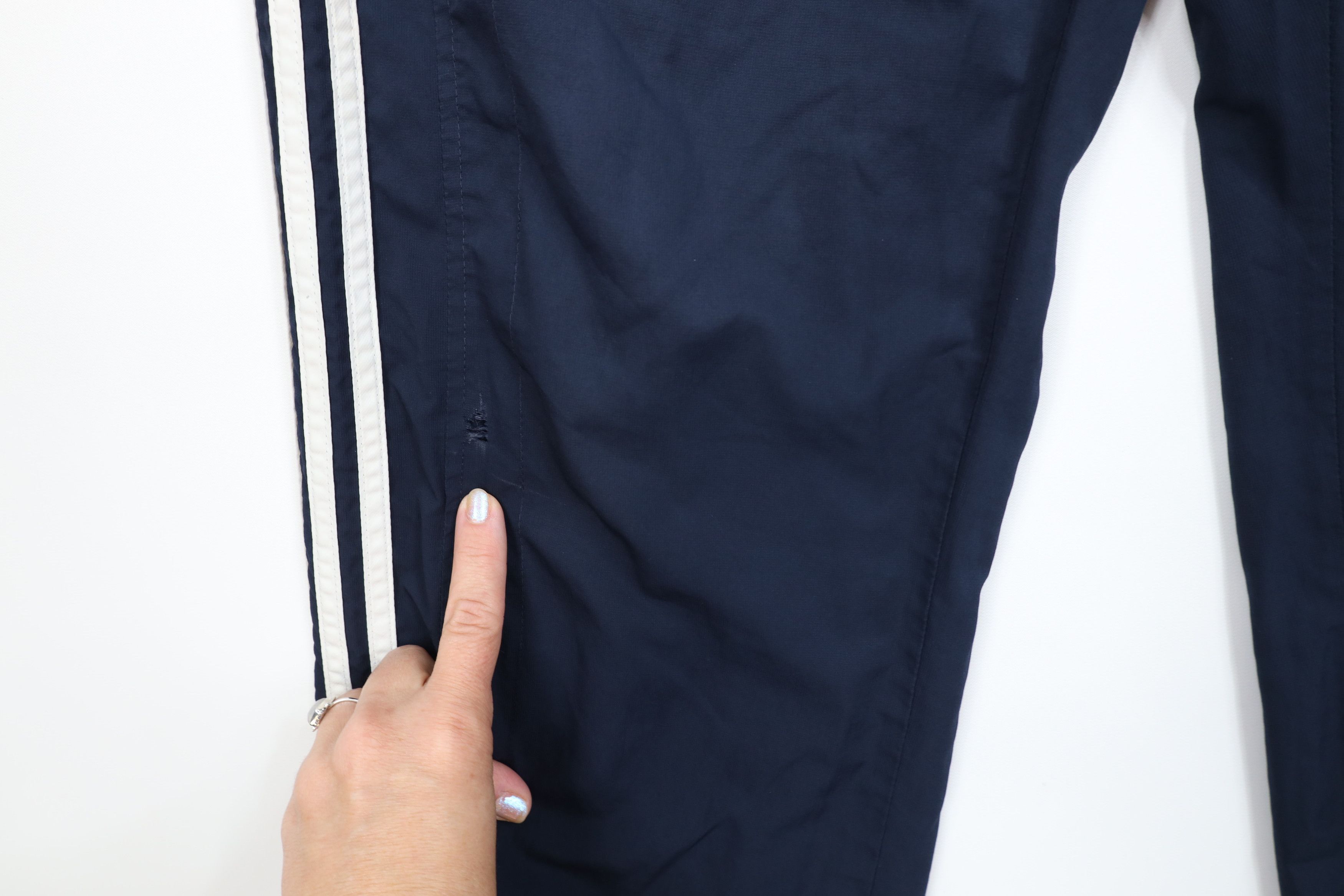 Adidas Vintage Y2K Adidas Spell Out Lined Wide Leg Wind Pants Size US 36 / EU 52 - 6 Thumbnail
