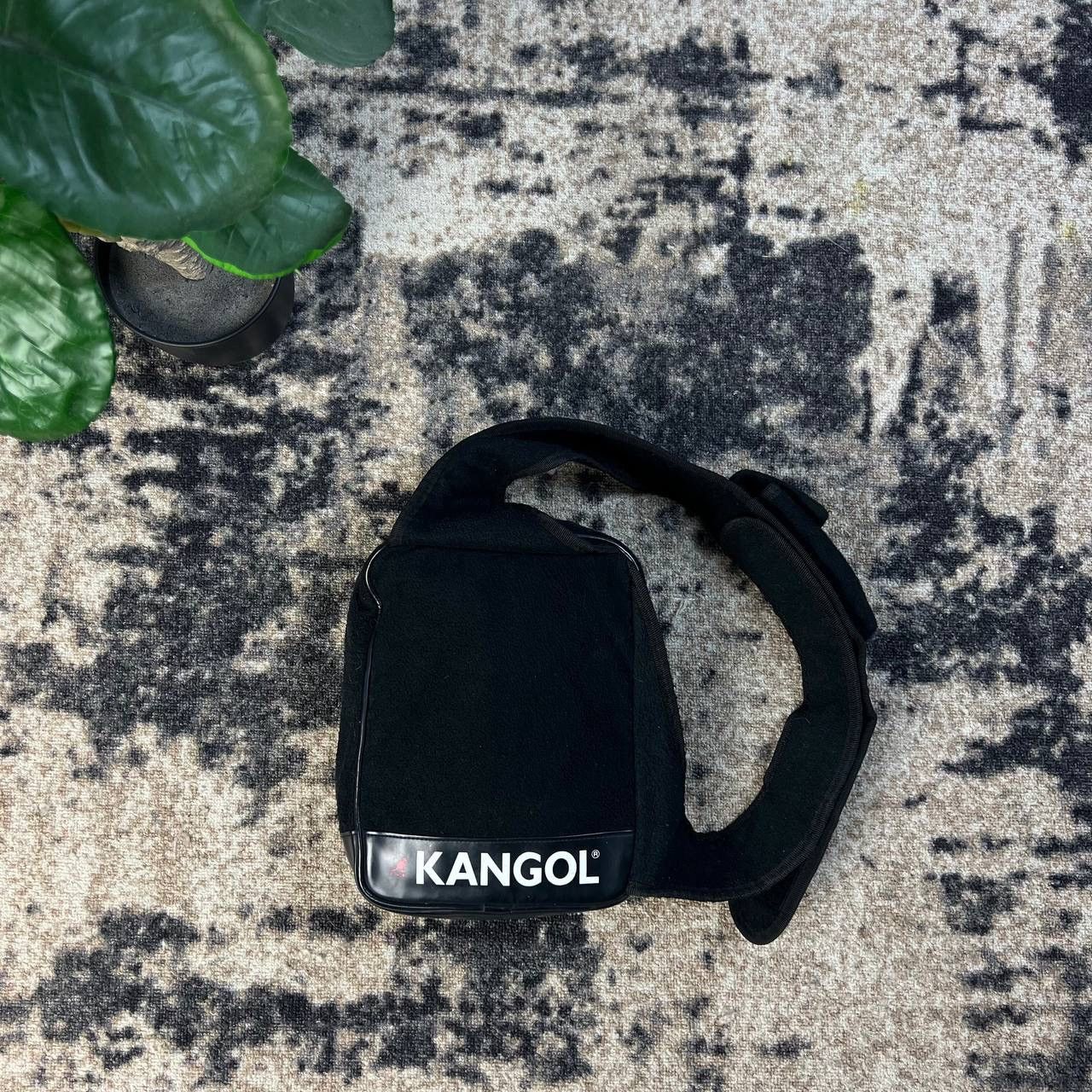 Kangol Kangol Big Logo Vintage Y2K Fleece Sling Bag Size ONE SIZE - 2 Thumbnail