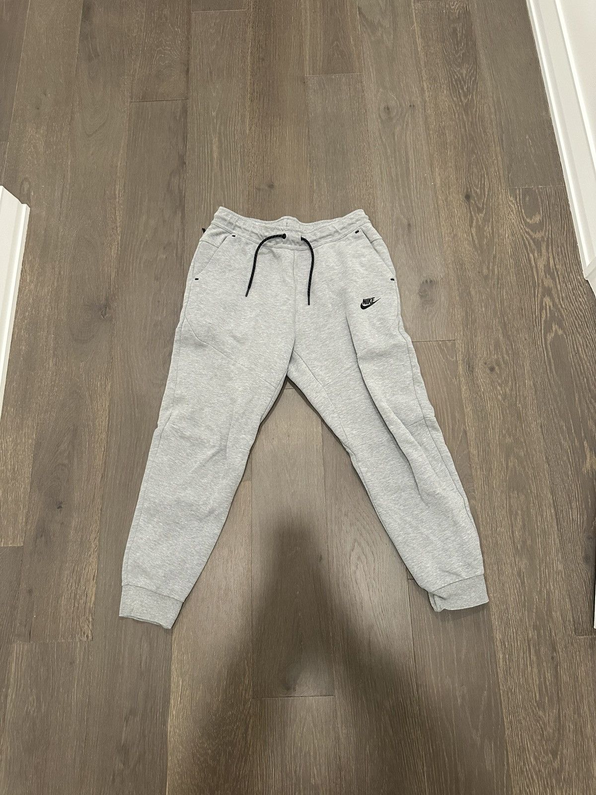 Nike Grey Nike Tech Bottoms Size US 30 / EU 46 - 1 Thumbnail