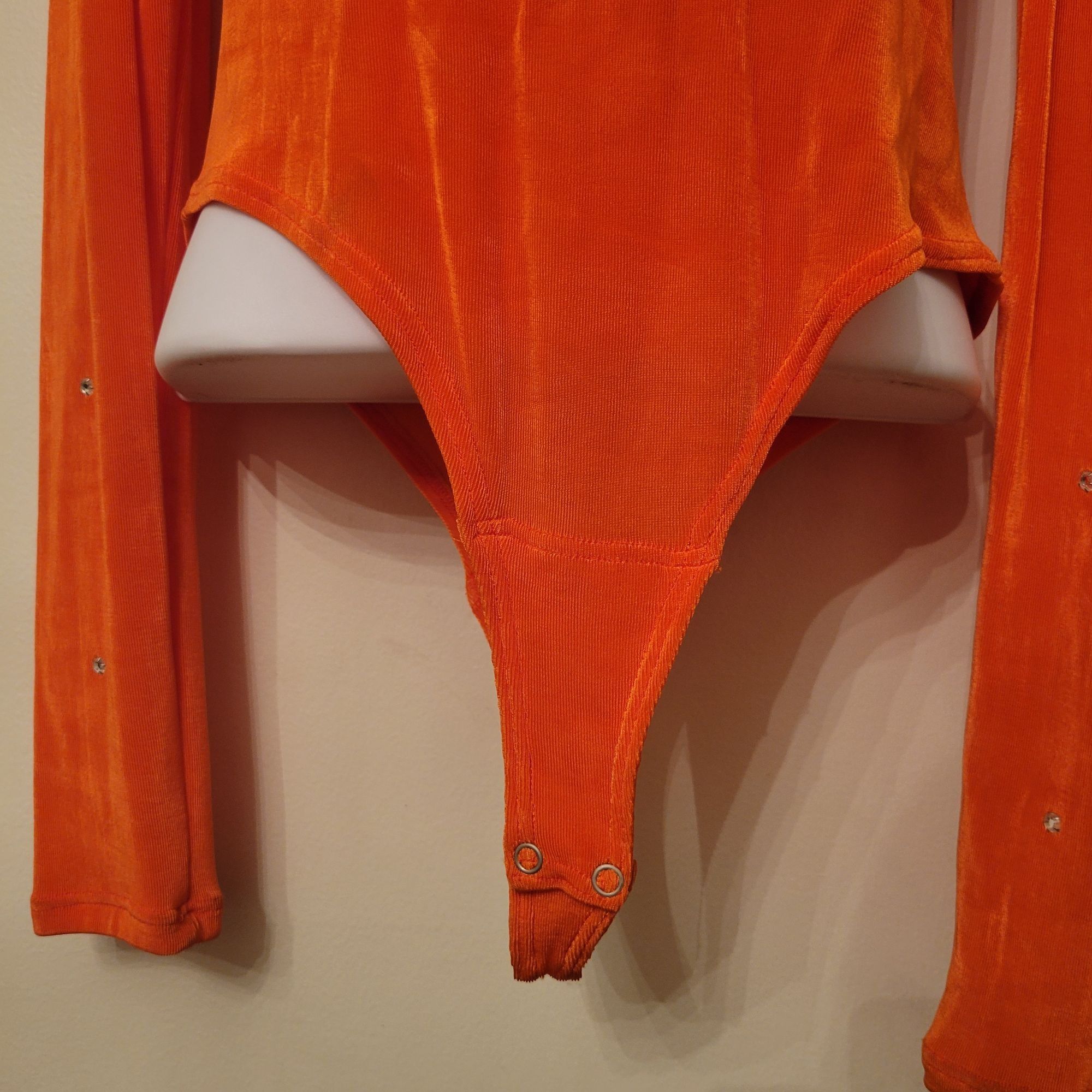 Vintage Vintage Isabel Orange Bodysuit Rhinestone M Liquid Knit Stre Size M / US 6-8 / IT 42-44 - 6 Thumbnail