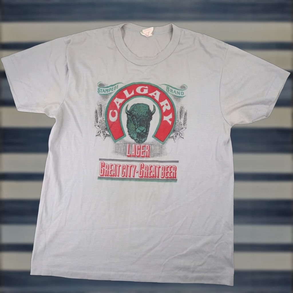 Vintage VINTAGE Calgary Lager Beer Graphic T Shirt XL Mens Gray 90s Boys? Size US XL / EU 56 / 4 - 1 Thumbnail