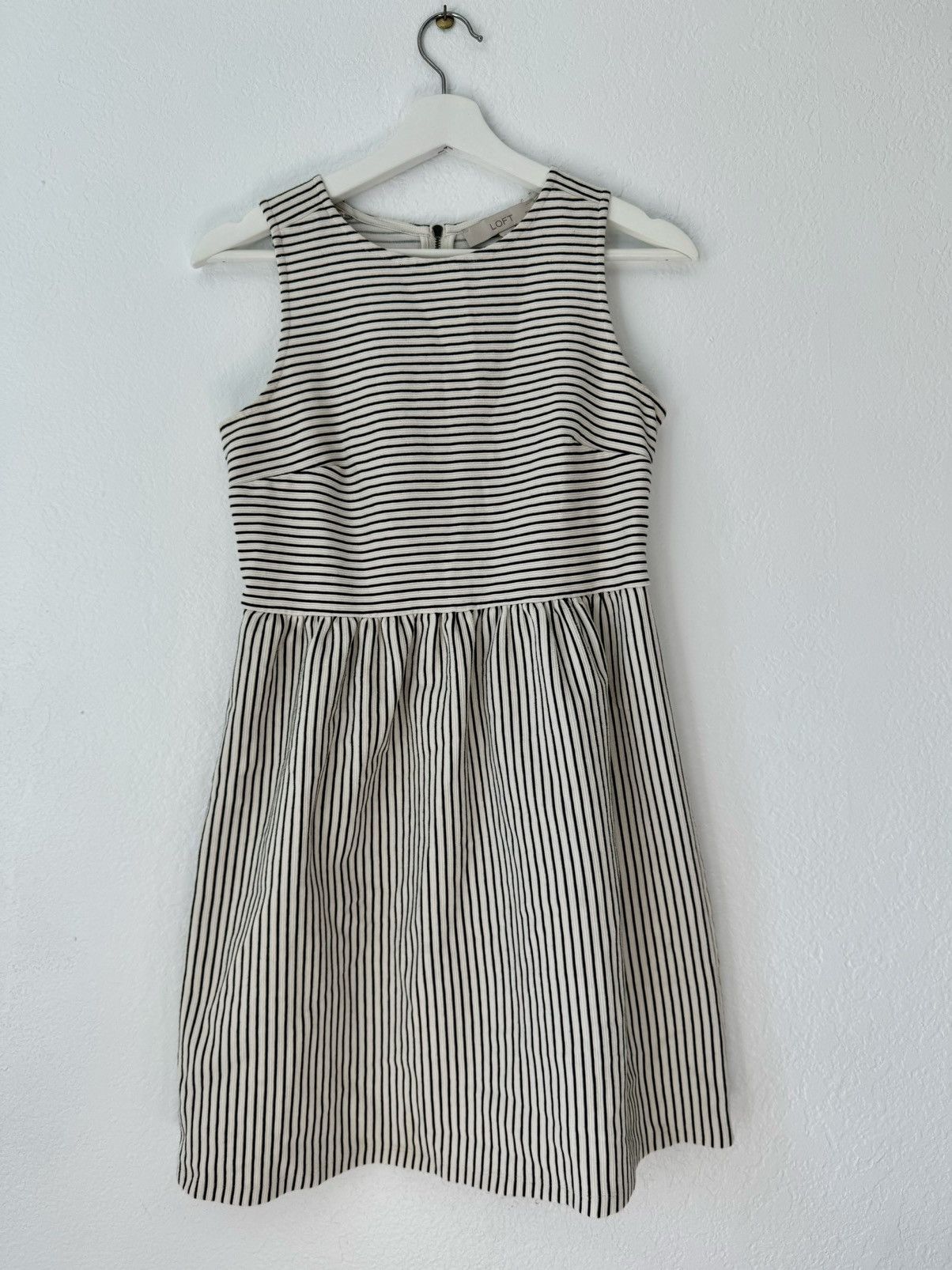 French Connection × Loft 3 Summer Dresses Monteau / French connection/ Loft US 4 Size S / US 4 / IT 40 - 9 Thumbnail