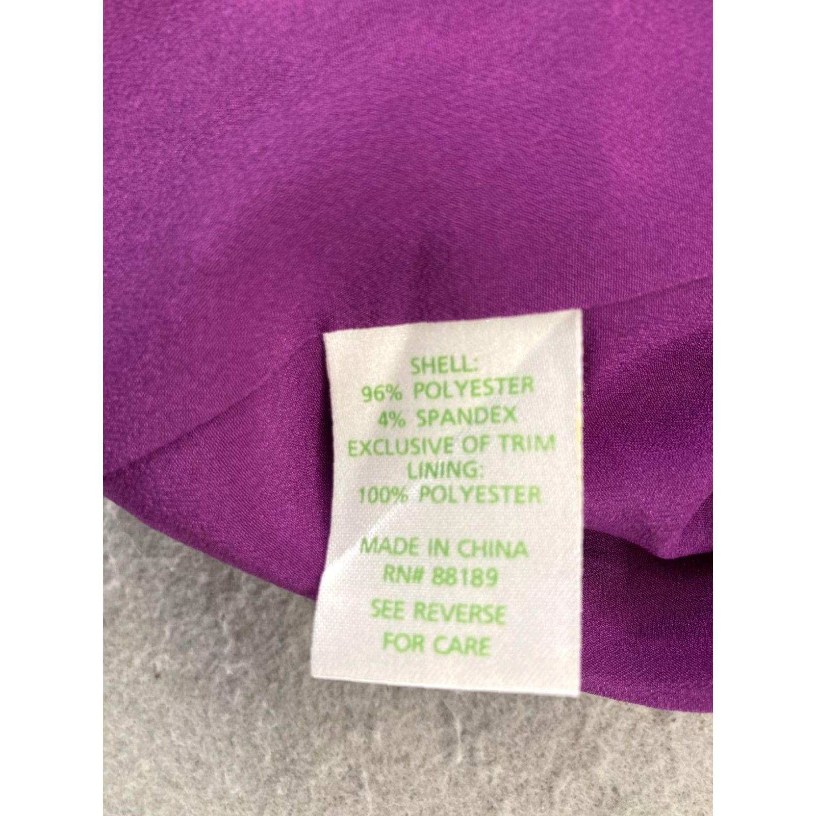 Lilly Pulitzer Lilly Pulitzer Women's Skirt 8 Short Flare Floral Cotton Beach Tropical Spring Summer Purple Elastic Waist Size 30" / US 8 / IT 44 - 6 Thumbnail