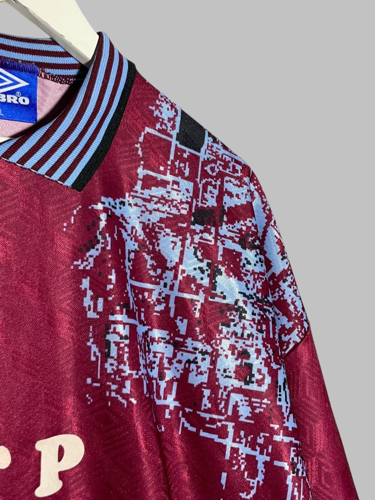 Umbro Vintage Umbro 90’s Long Sleeve Football Soccer Jersey Size US XL / EU 56 / 4 - 5 Thumbnail