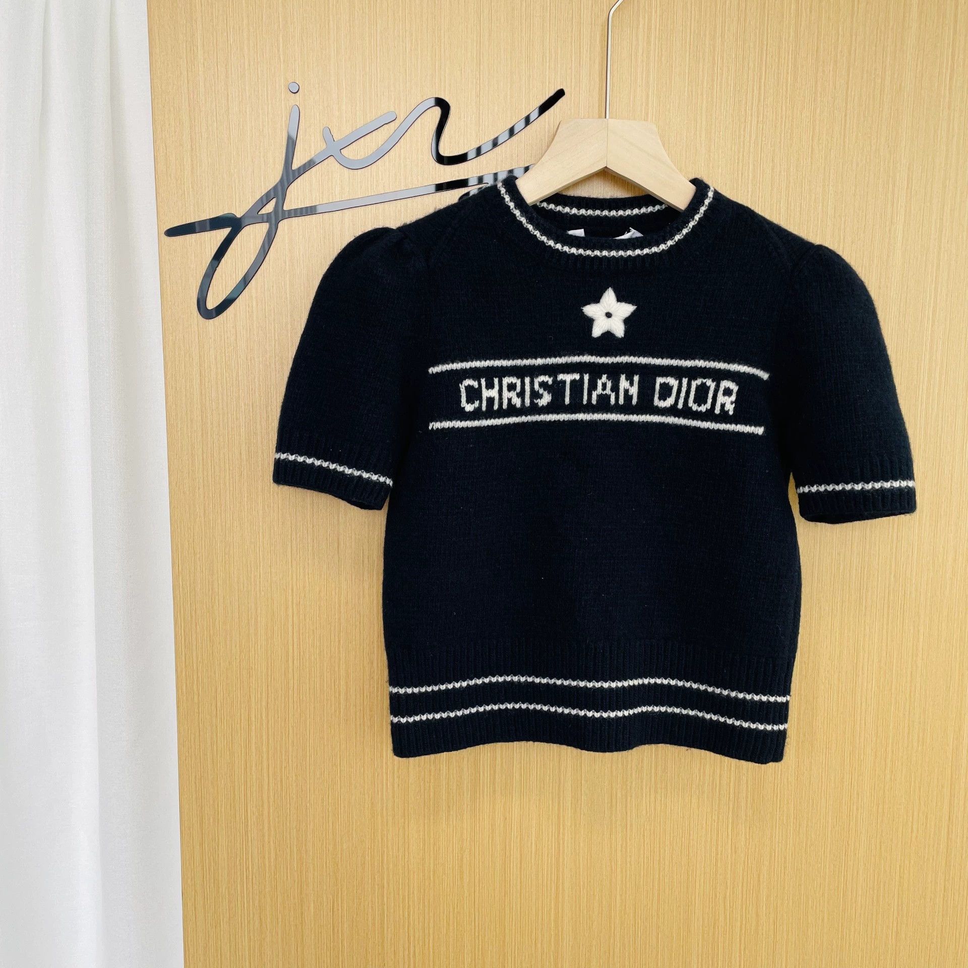 Dior DIOR Women's Star Intarsia Short Cashmere Sweater Navy 36 Size XS / US 0-2 / IT 36-38 - 1 Thumbnail