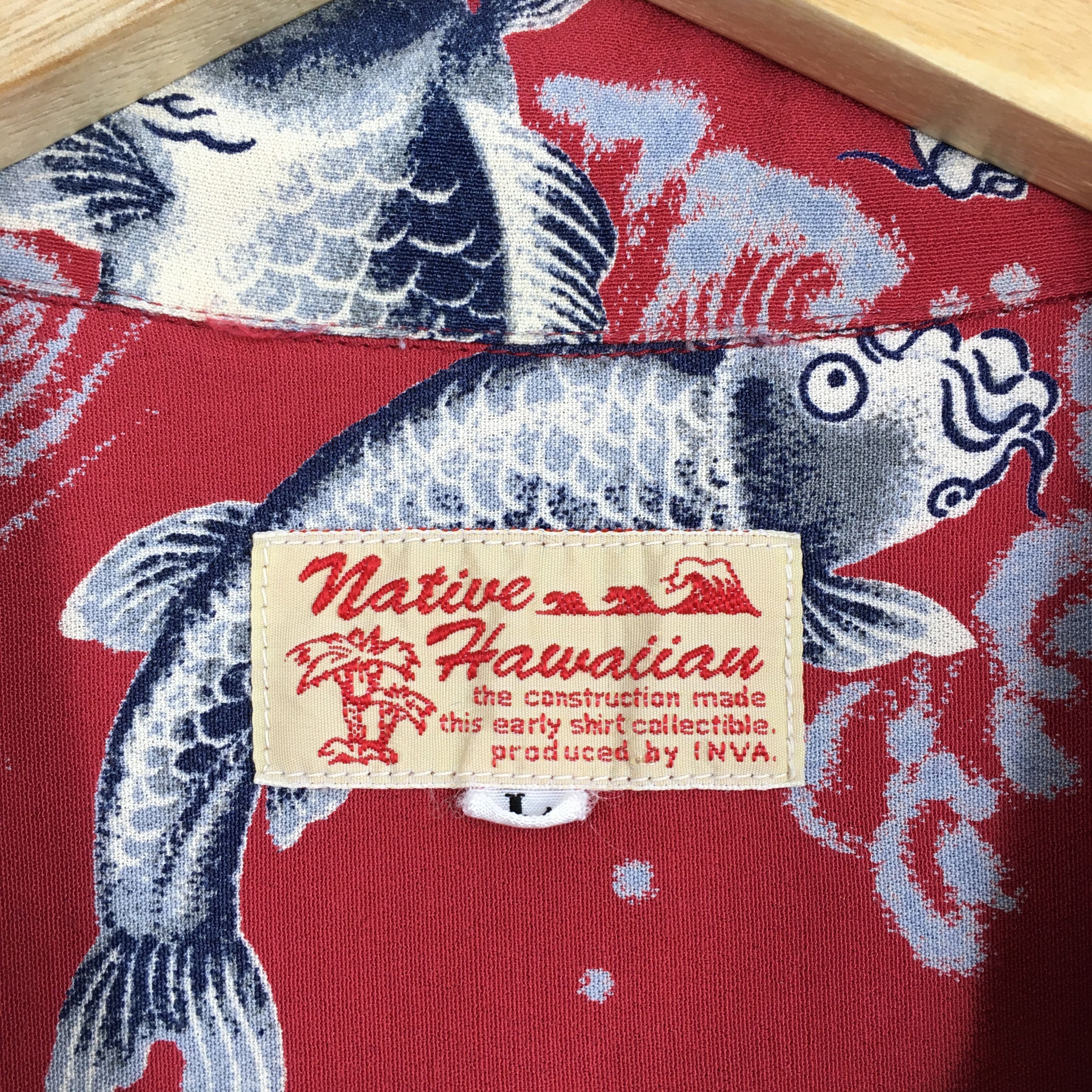 Vintage Vintage 70s Hawaiian Patina Japanese Koi Fish Rayon Shirt L Size US L / EU 52-54 / 3 - 5 Thumbnail