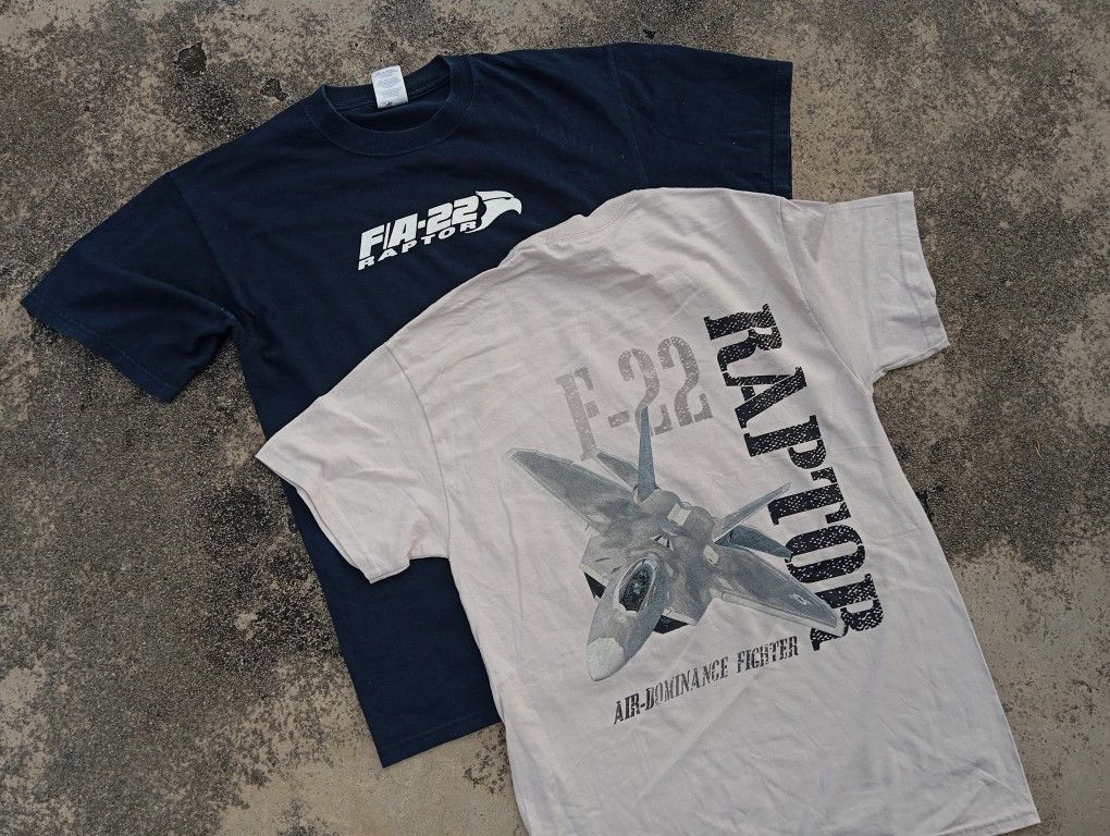 Gildan Air Force Jet Fighter 🇺🇸 FA-22 & F-22 Raptor 🚀 tshirts Size US M / EU 48-50 / 2 - 3 Thumbnail