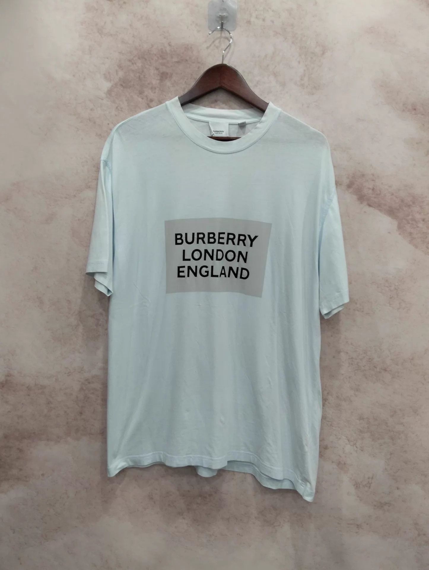 Burberry Burberry London Logo Short Sleeve Tee M 95 New Size US M / EU 48-50 / 2 - 1 Thumbnail
