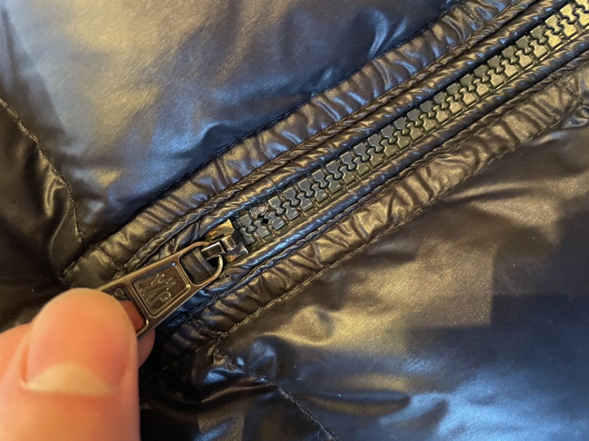 Moncler Moncler bartholome puffer vest gilet , Moncler bromes vest Size US M / EU 48-50 / 2 - 12 Thumbnail