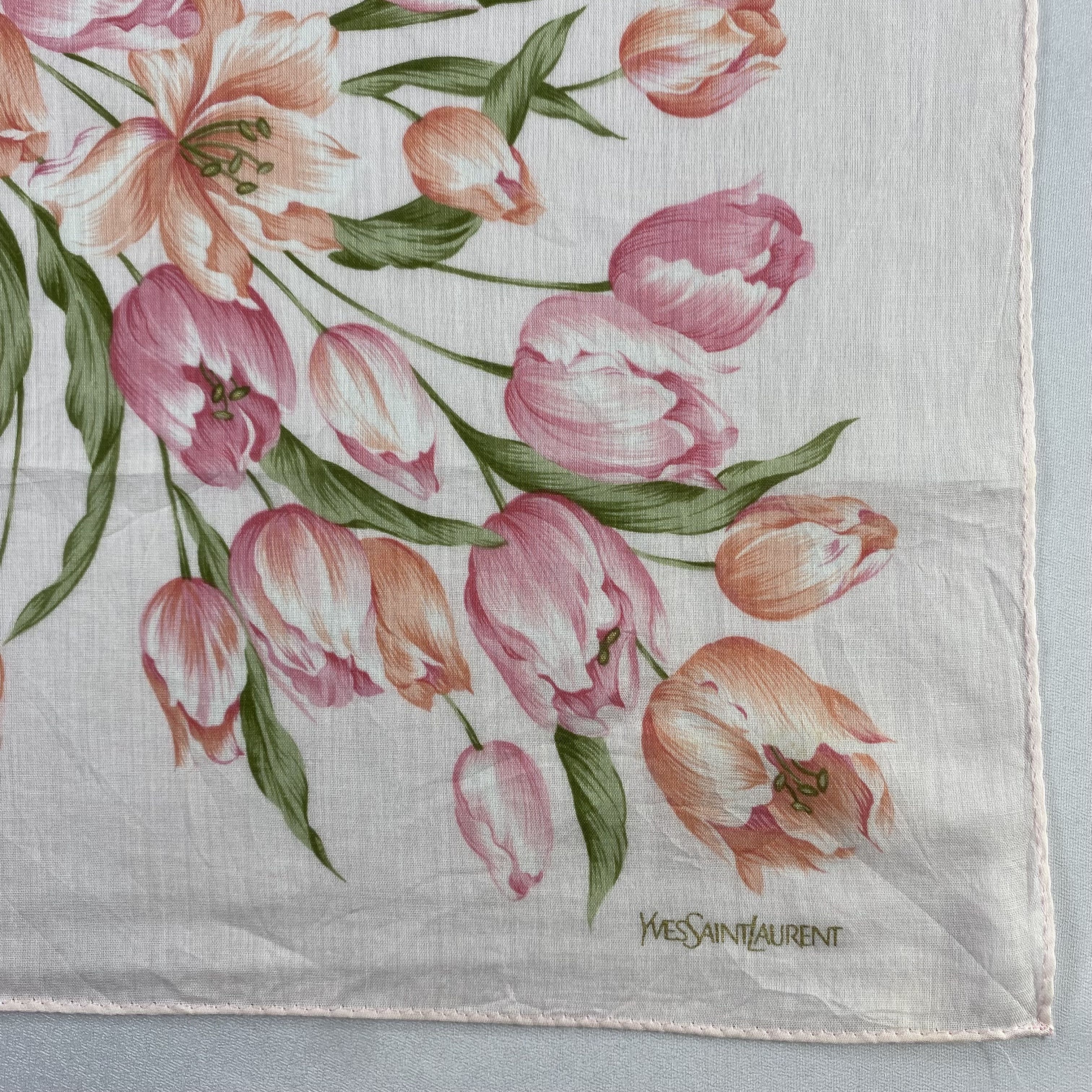 Vintage Yves Saint Laurent Neckerchief / Handkerchief-P582 Size ONE SIZE - 3 Thumbnail