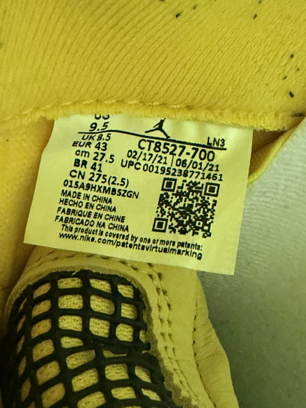 Jordan Brand Jordan 4 Lightning 9.5 Men Size US 9.5 / EU 42-43 - 7 Thumbnail