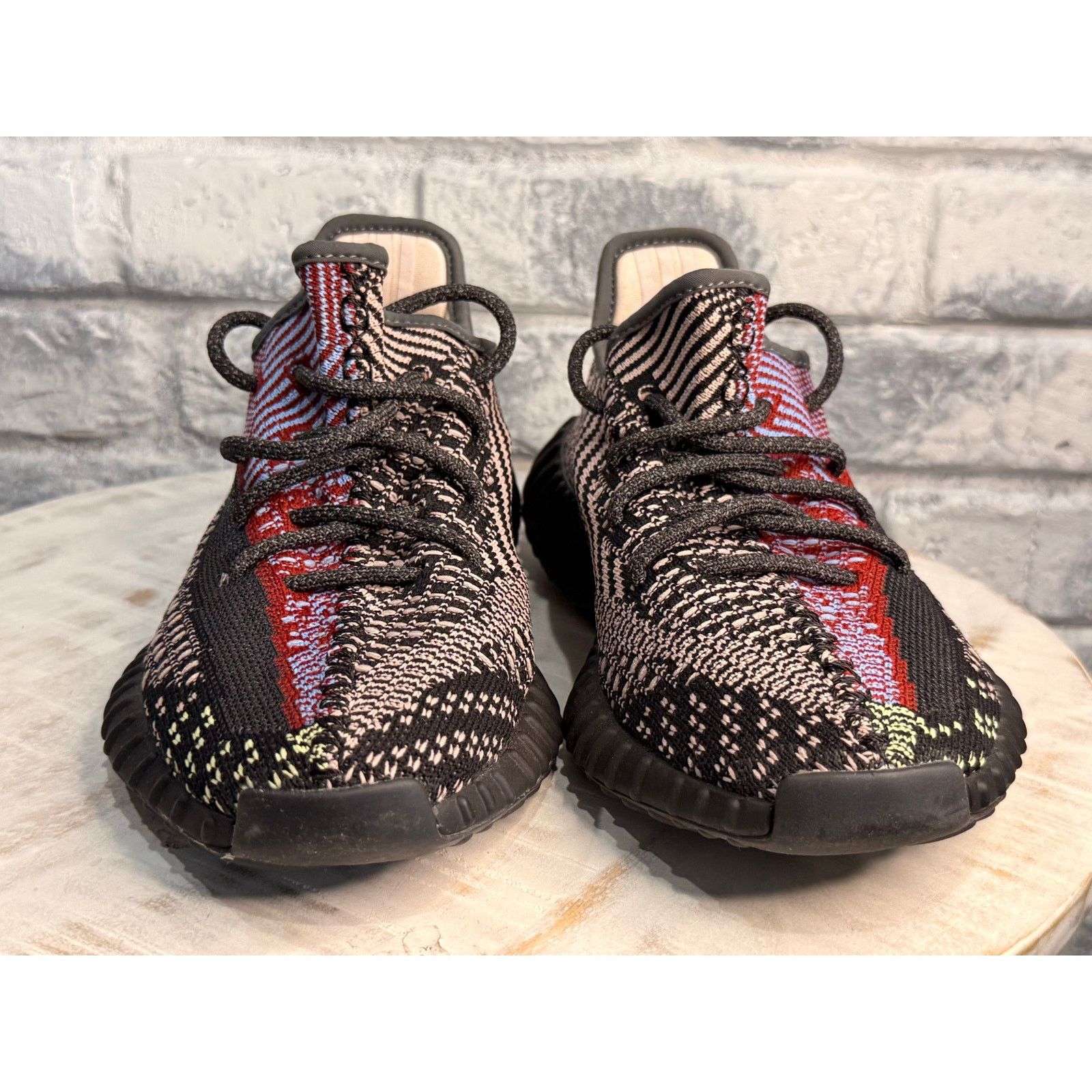 Yeezy Yeezy 350 Boost V2 Yechei Size 6.5 Size US 6.5 / EU 39-40 - 2 Thumbnail