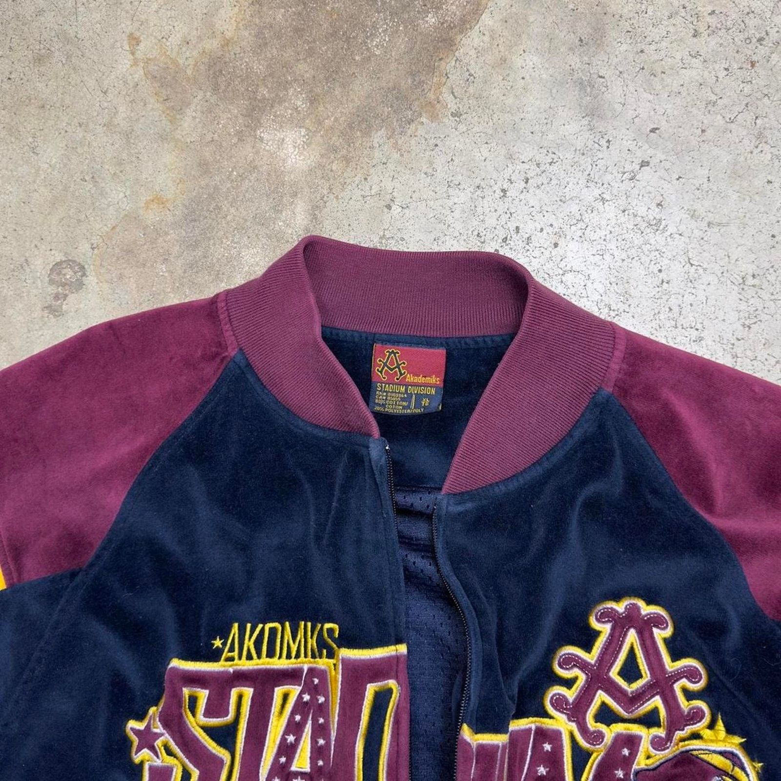Akademiks × Japanese Brand × Southpole Akademiks Dark Navy Retro 00's Graphic Zip-Up Jacket Size US XL / EU 56 / 4 - 3 Thumbnail