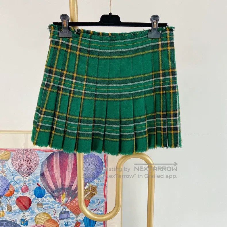 Balenciaga Balenciaga Tartan Pleated Skirt Size 35" - 3 Thumbnail