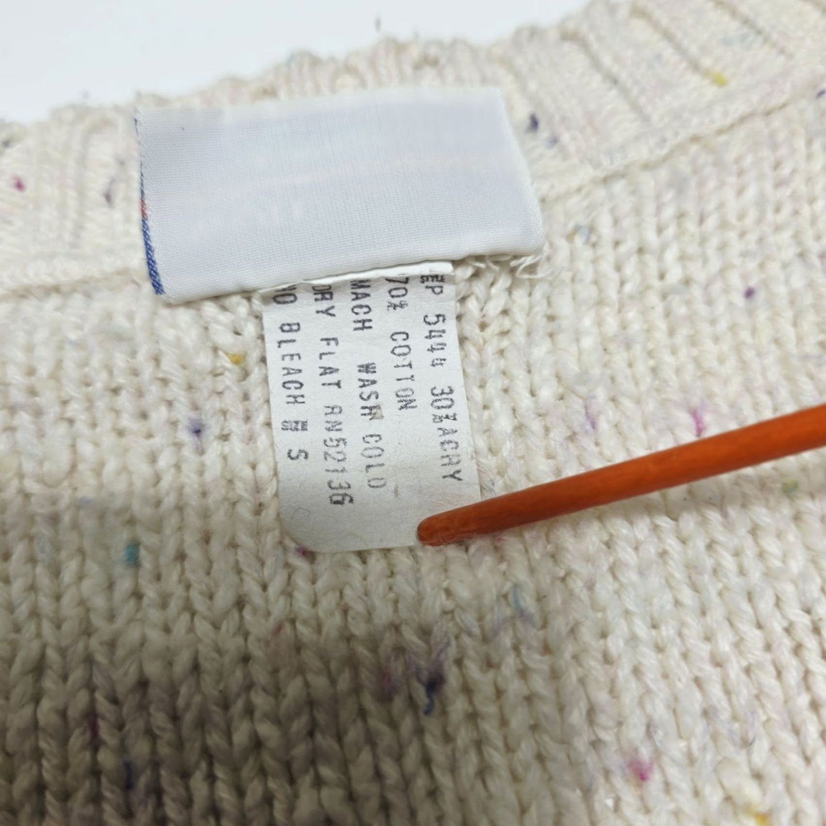 Vintage VINTAGE Avon Fashions Women's Knitted Sweater Cardigan 80s Small Floral Cream Puff Sleeve V-Neck Long Sleeve Button-up Size S / US 4 / IT 40 - 4 Thumbnail