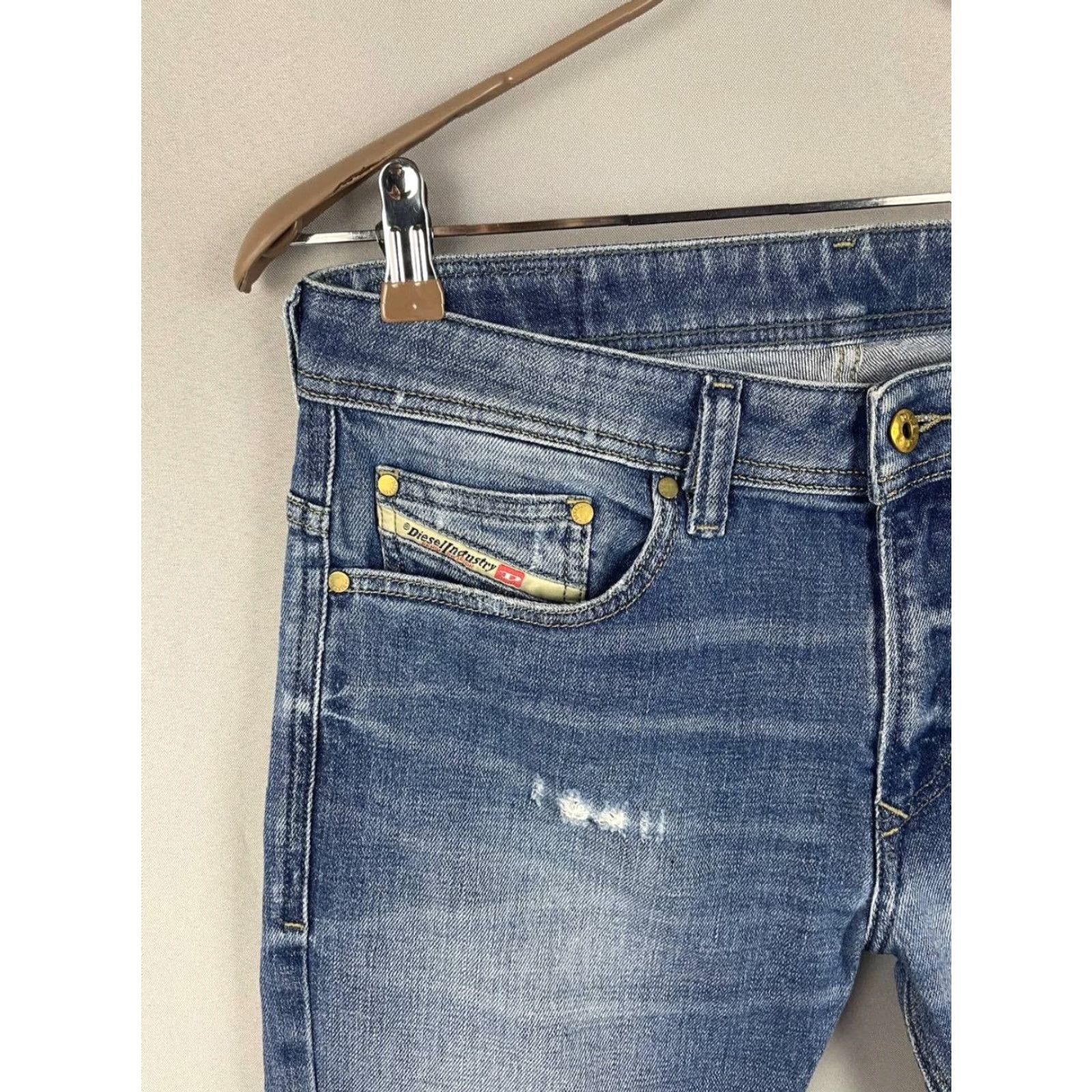 Diesel Diesel Industry Jeans Mens Regular 32 Blue Denim Distressed 5-Pocket Button Zip Skinny) Size US 31 - 4 Thumbnail