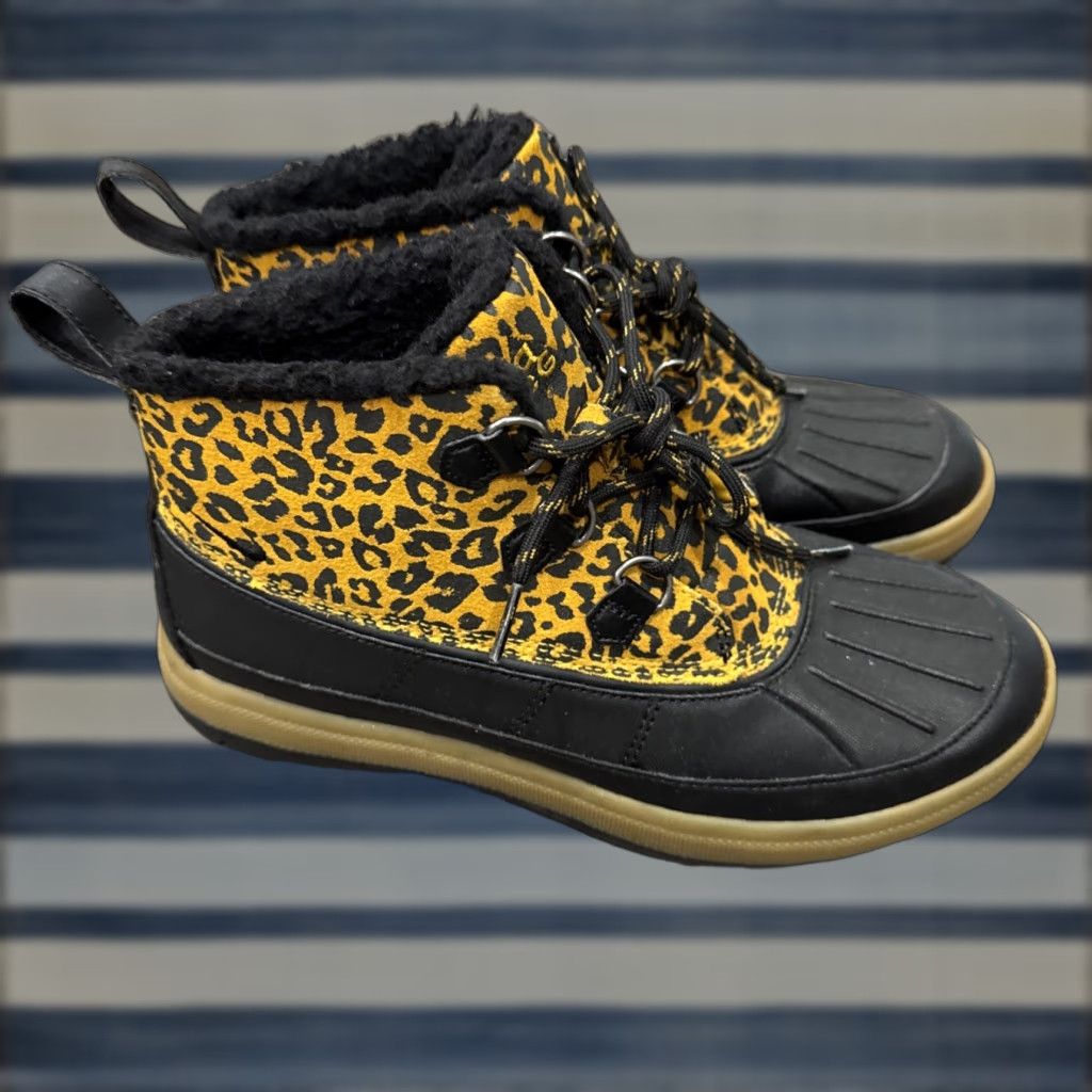 Nike Nike ACG Woodside CHUKA II Boots Women 8.5 Black Cheetah Animal Print Outdoor Sports 537345-700 Size US 8.5 / IT 38.5 - 1 Thumbnail