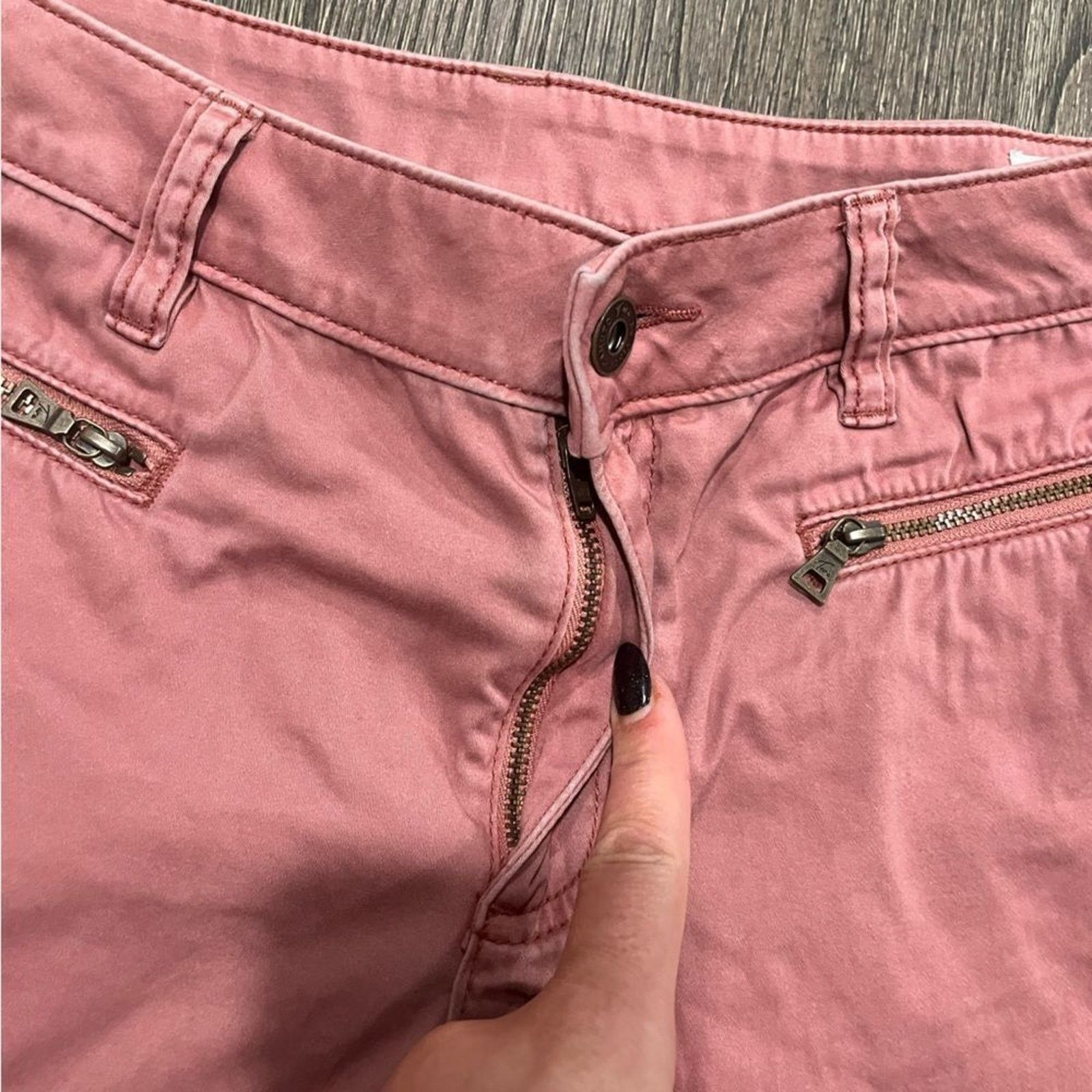 Vintage Two by Vince Camuto Khaki Pants Straight Leg High Rise 30/10 Size 32" / US 10 / IT 46 - 4 Thumbnail