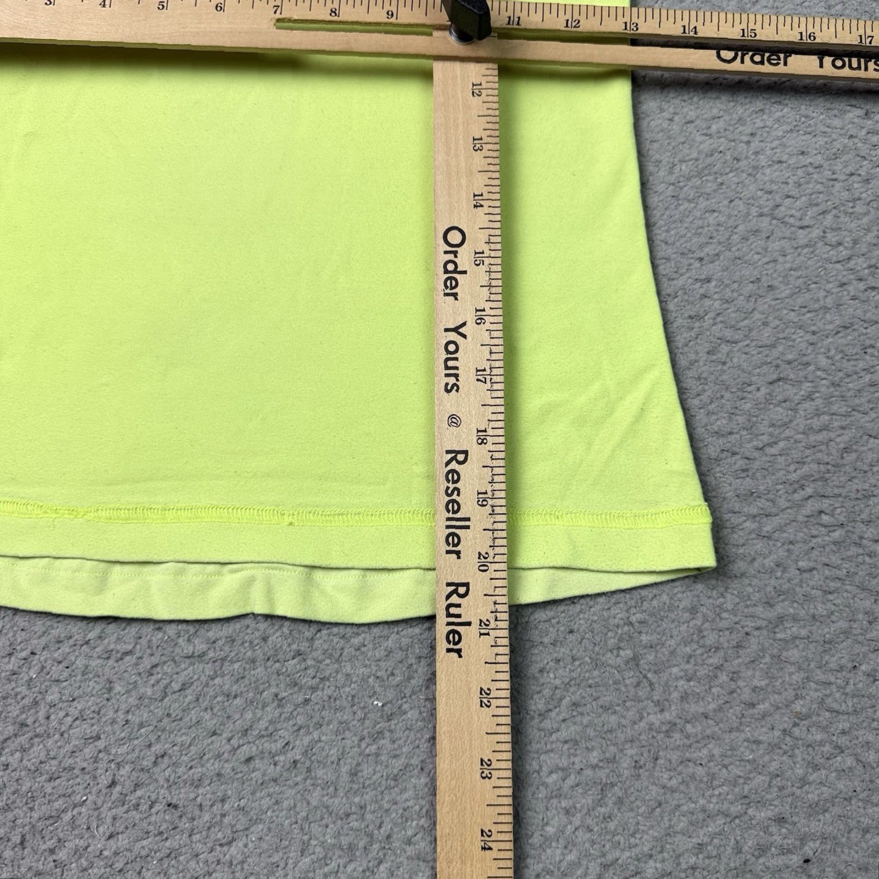 Lululemon Lululemon Top Womens XS Yellow Athletic Racerback Tank Shirt Sleeveless Yoga Casual Gym 90s y2k Green/Yellow Size XS / US 0-2 / IT 36-38 - 6 Thumbnail