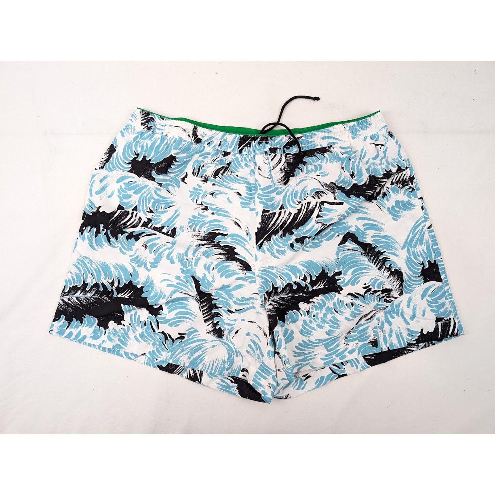 Bottega Veneta o1rshd1 Nylon Printed Feathers Swim Long Boxer in Black/Turq Size US 36 / EU 52 - 1 Thumbnail