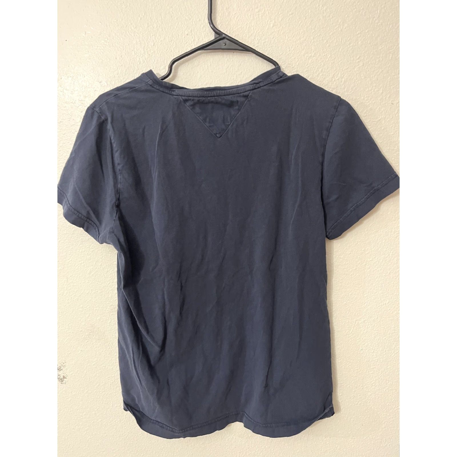 Tommy Hilfiger TOMMY HILFIGER Women’s T-Shirt Small Navy Blue Spell Out 100% Cotton Short Sleeve Pullover Size S / US 4 / IT 40 - 4 Thumbnail