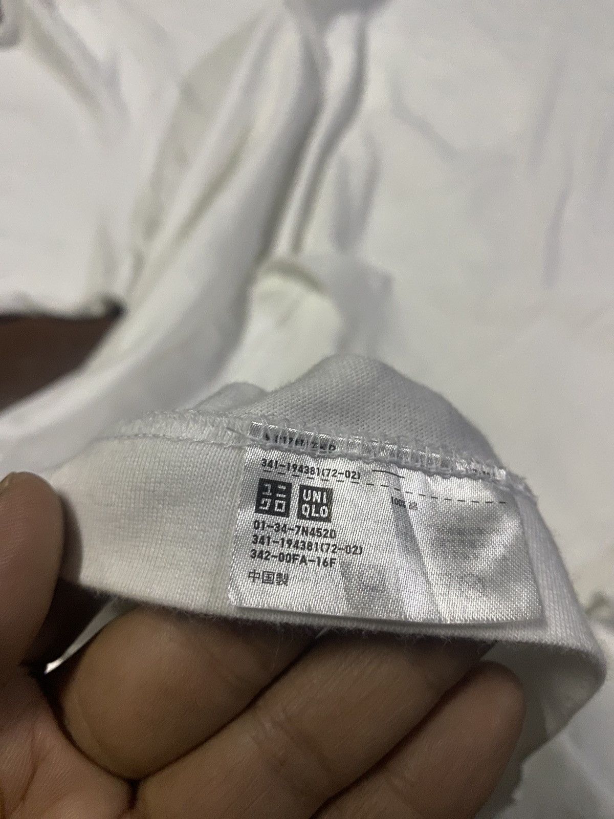 Japanese Brand × Kaws × Uniqlo FIRE 🔥 KAWS X UNIQLO SNOOPY DESIGN Size US XXL / EU 58 / 5 - 12 Thumbnail