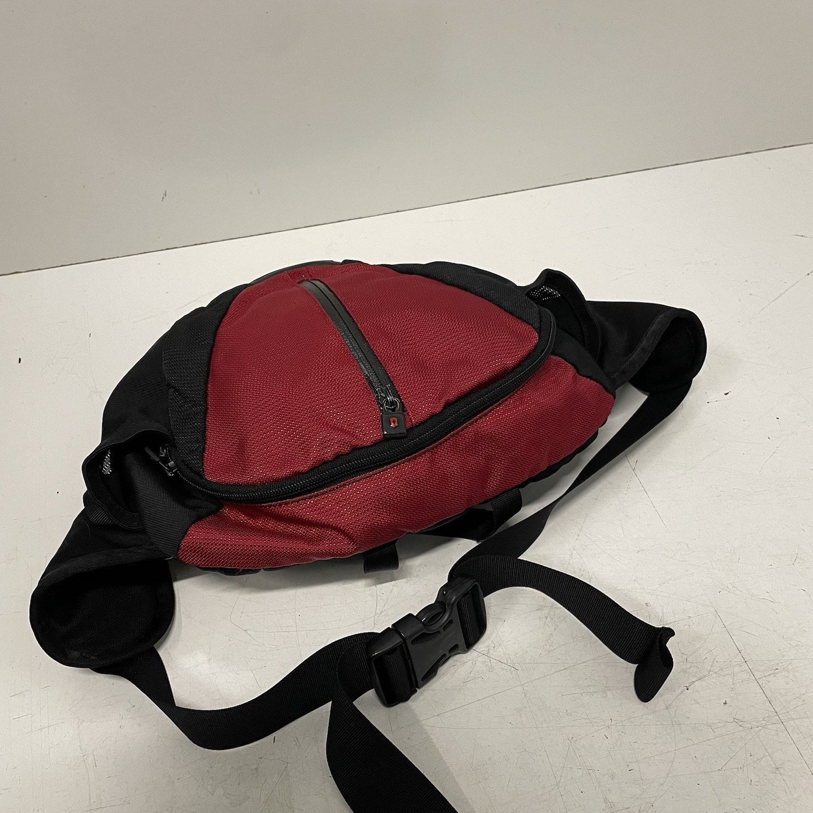 Victorinox Victorinox Swiss Army Black Waist Pack Belt Travel Bag 10" Size ONE SIZE - 2 Thumbnail