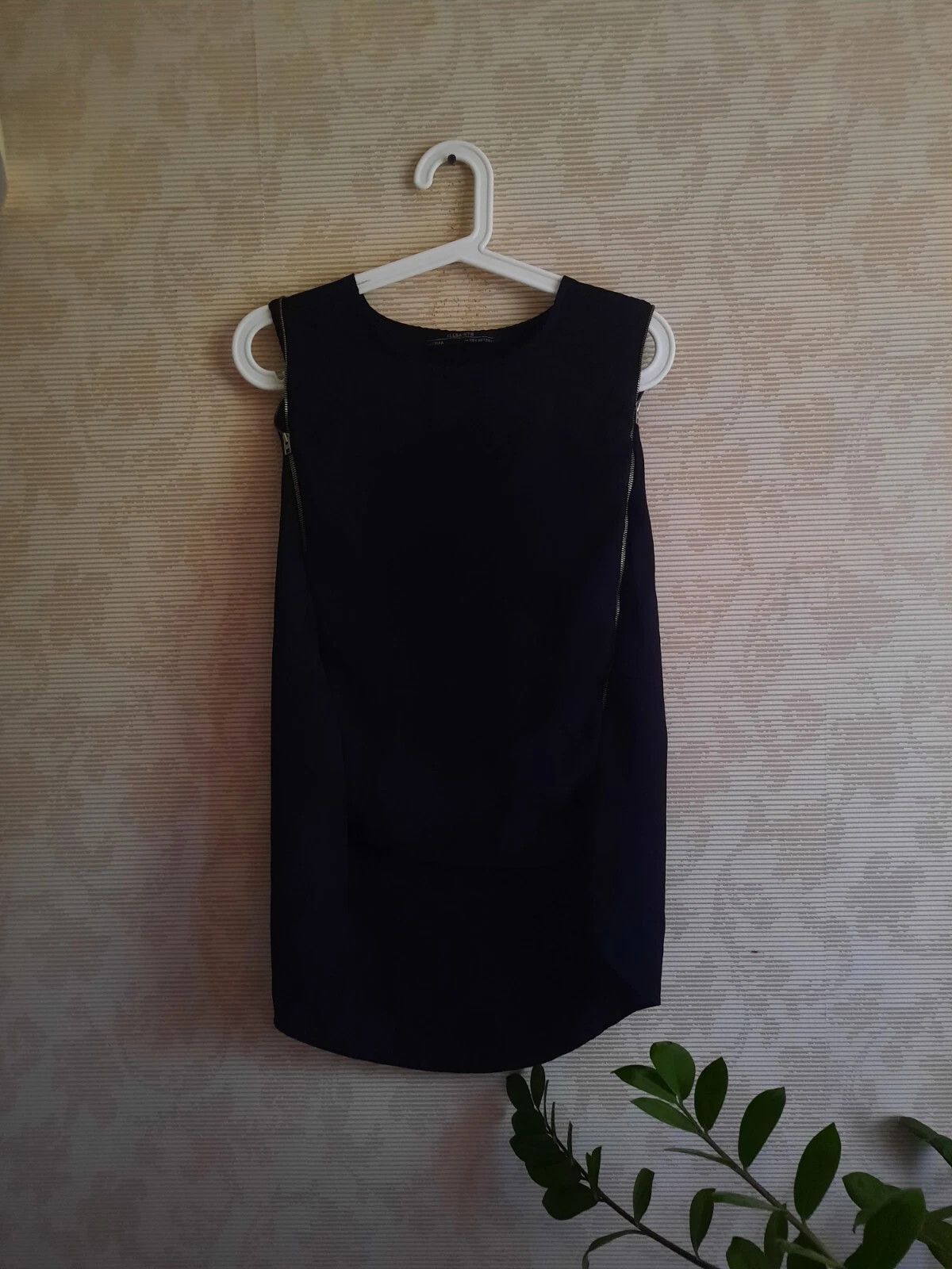 Allsaints Allsaints Sophia Top Lace Panel Tank Top With Zips Size XS / US 0-2 / IT 36-38 - 3 Thumbnail