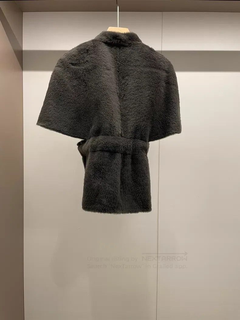 Brunello Cucinelli Brunello Cucinelli Grey-Green Two-Sided Wear Sheepskin Coa Size XS / US 0-2 / IT 36-38 - 4 Thumbnail
