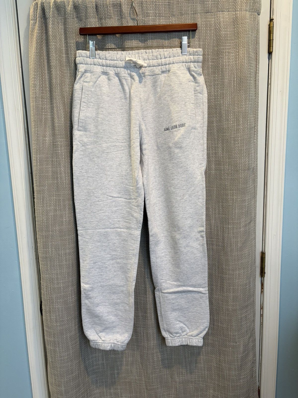 Aime Leon Dore Aime Leon Dore Light Grey Sweatpant Joggers Small Size US 30 / EU 46 - 1 Thumbnail