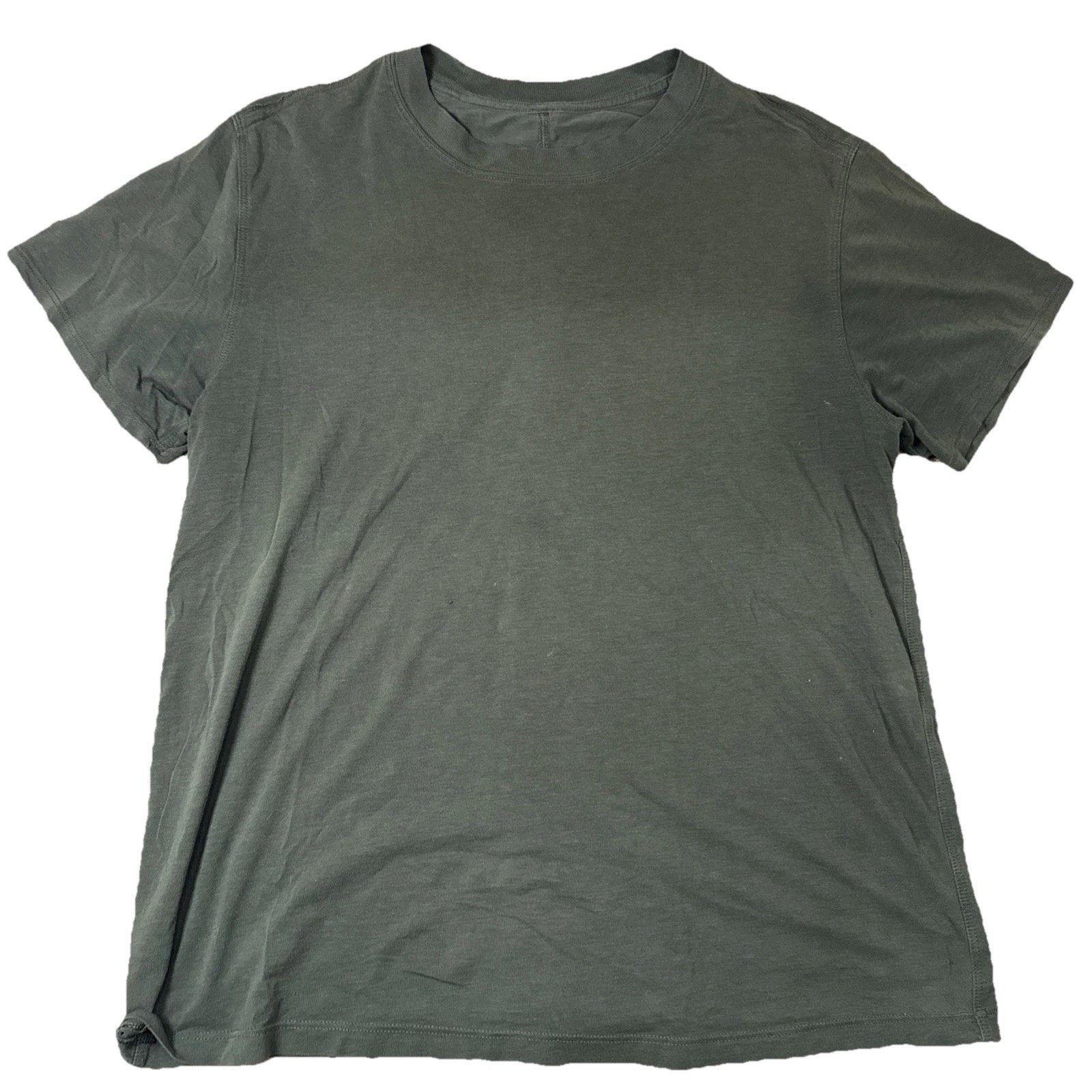 Lululemon Lululemon Mens T-Shirt Green Short Sleeve Size L Casual Tee Size US L / EU 52-54 / 3 - 1 Thumbnail