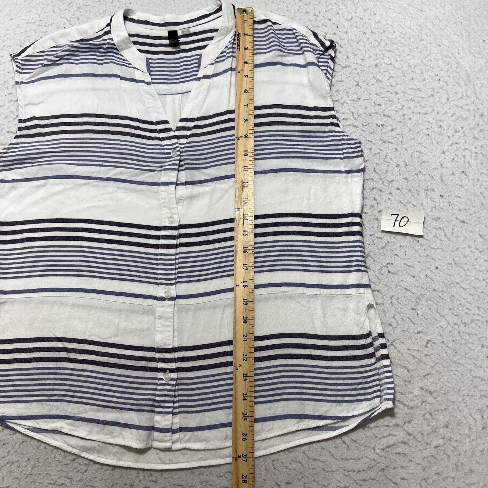 Nordstrom Kut From The Kloth Button Up Blue + White Striped Top Size L / US 10 / IT 46 - 5 Thumbnail